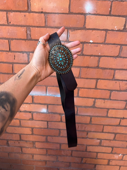 90’s Vintage Black Leather Blue Medallion Belt / 38-42 Waist