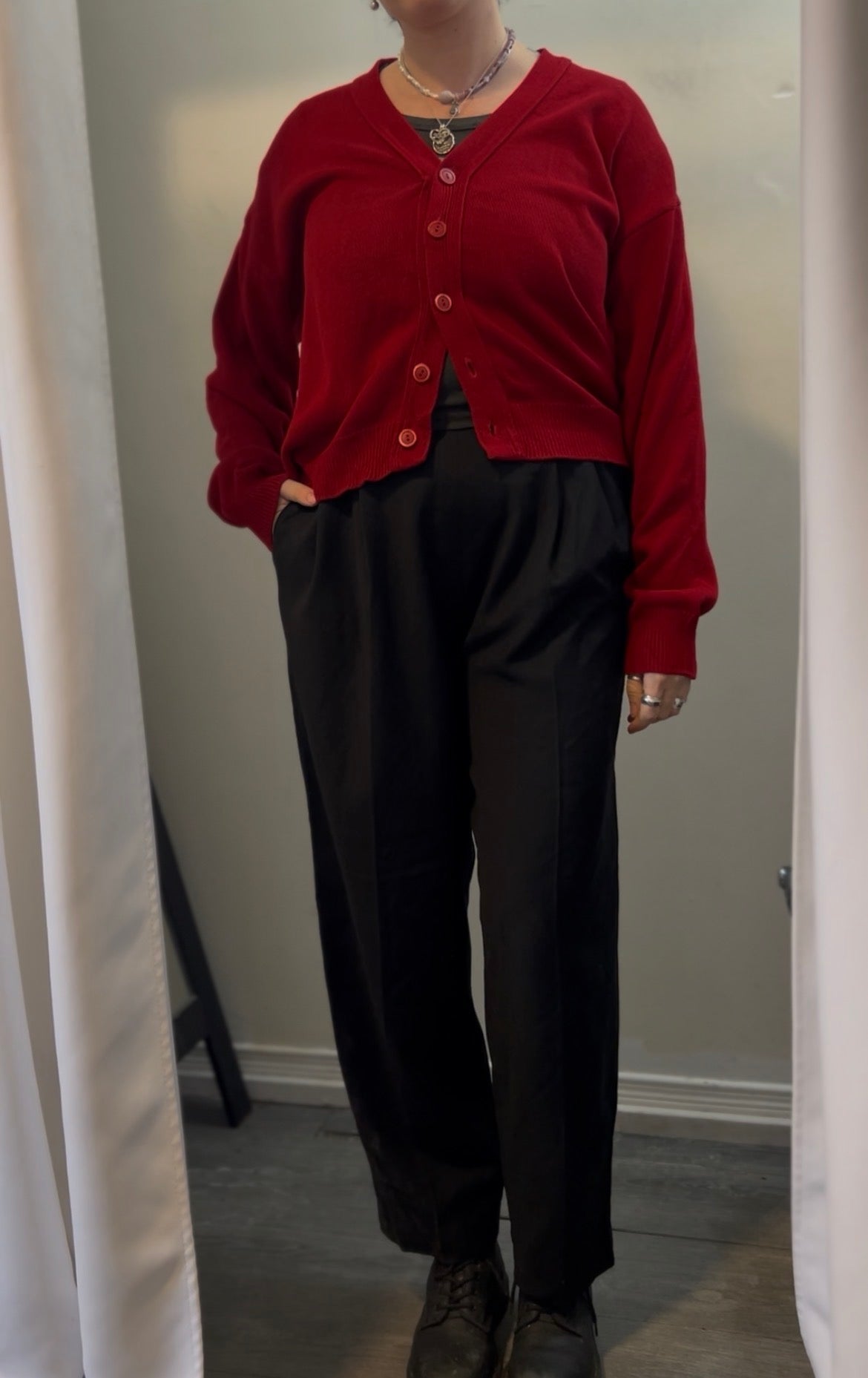 90’s Vintage Red Cotton Cardigan / Size M