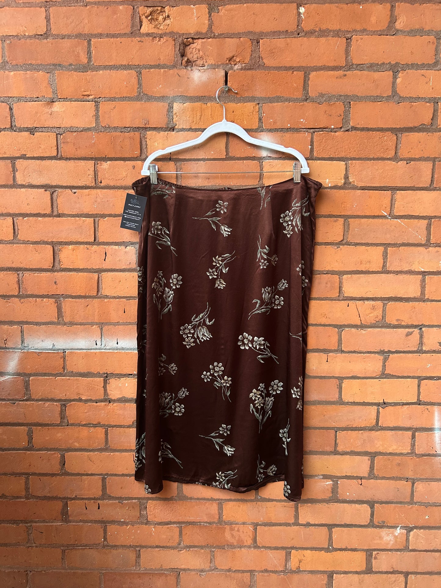 90’s Vintage Brown Floral Satin Midi Skirt / 40-44 Waist