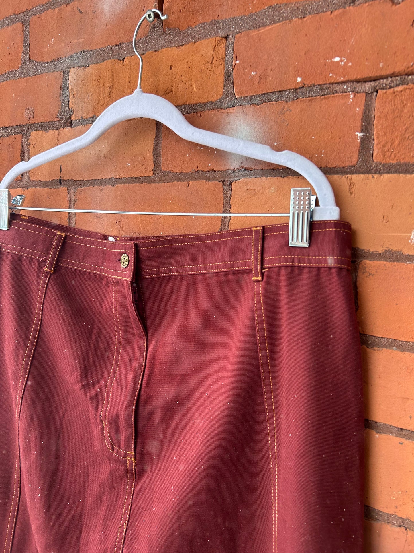 Y2K Vintage Maroon Contrast Stitch Canvas Skirt / 38 Waist