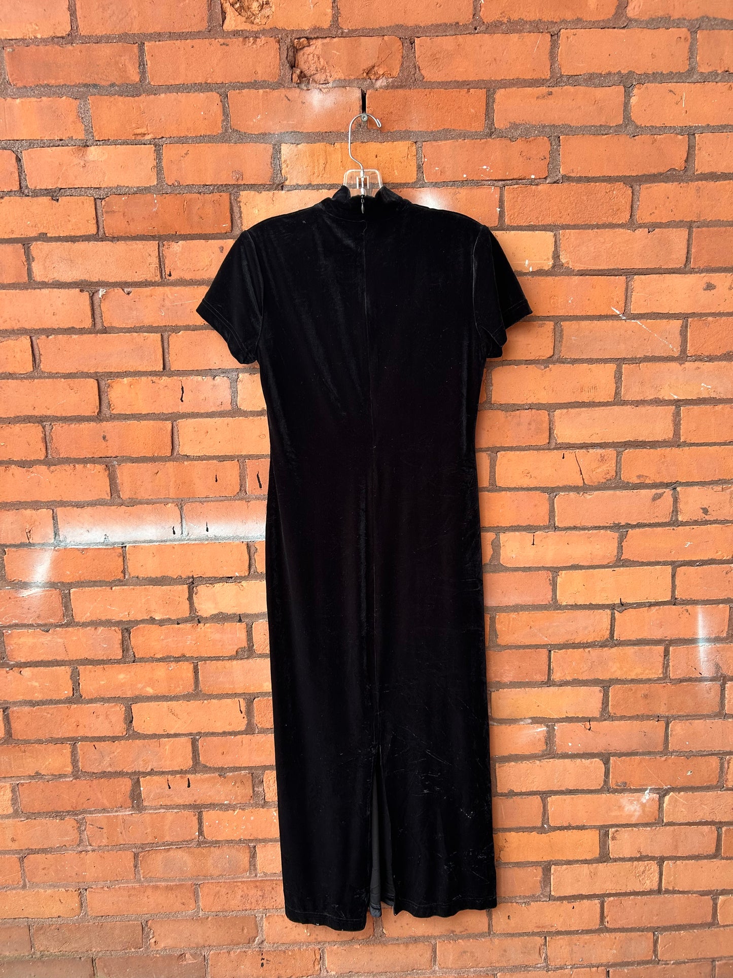 90’s Vintage Black Velvet Mockneck Maxi Dress / Size 8-10