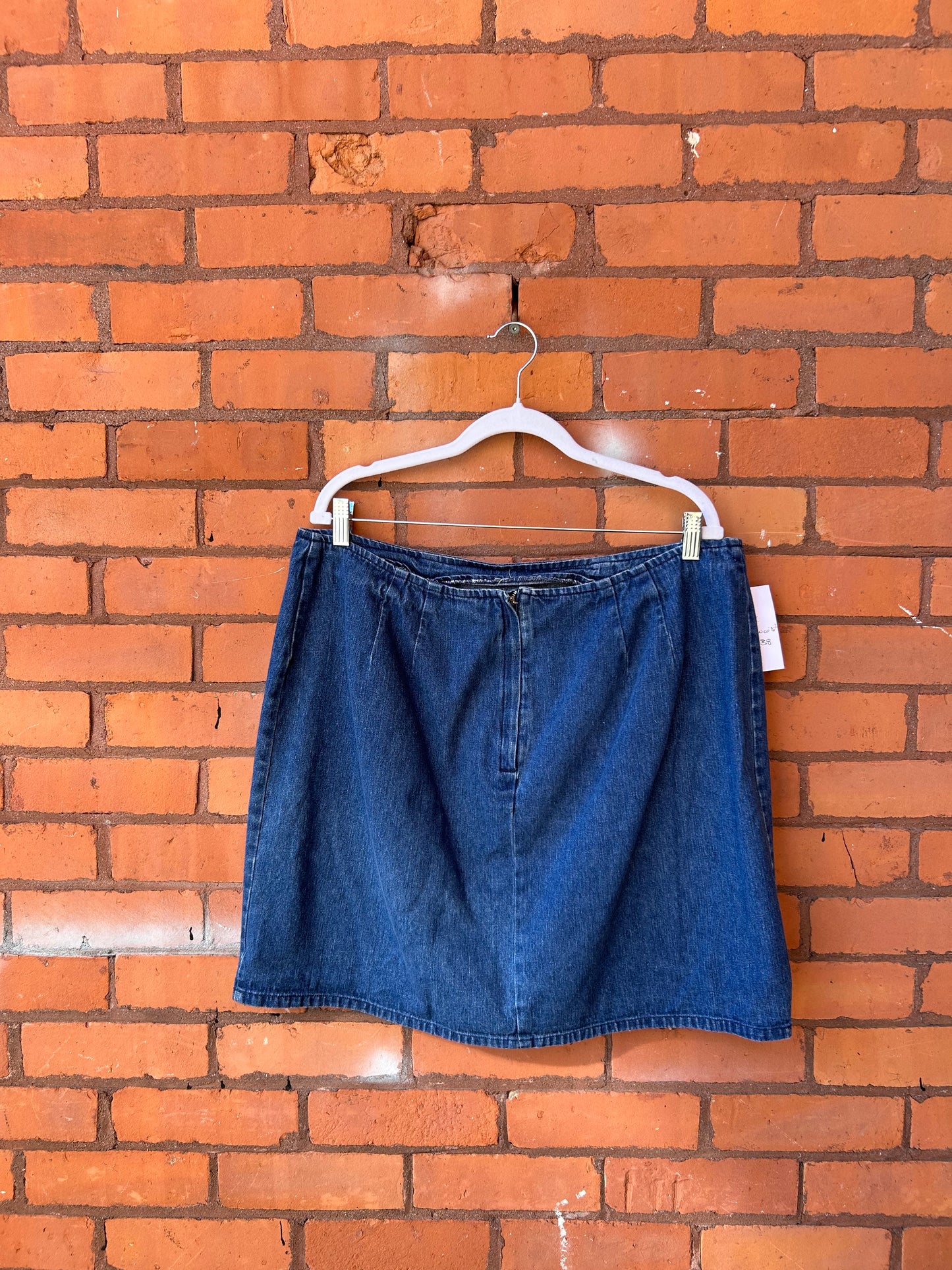 90’s Vintage Blue Denim Floral Mini Skirt / 38 Waist