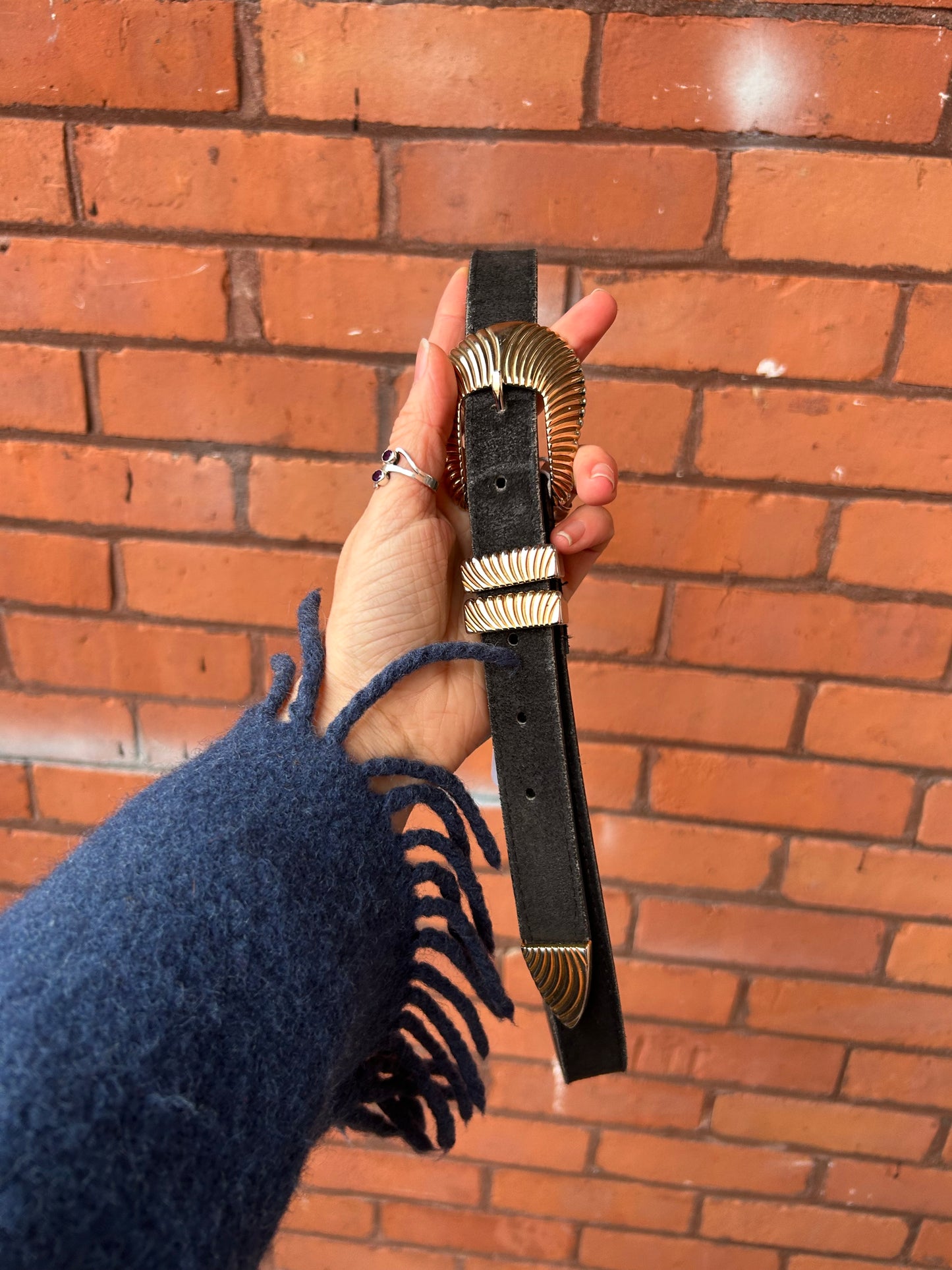 90’s Vintage Black Leather Gold Buckle Belt / 36-40 Waist