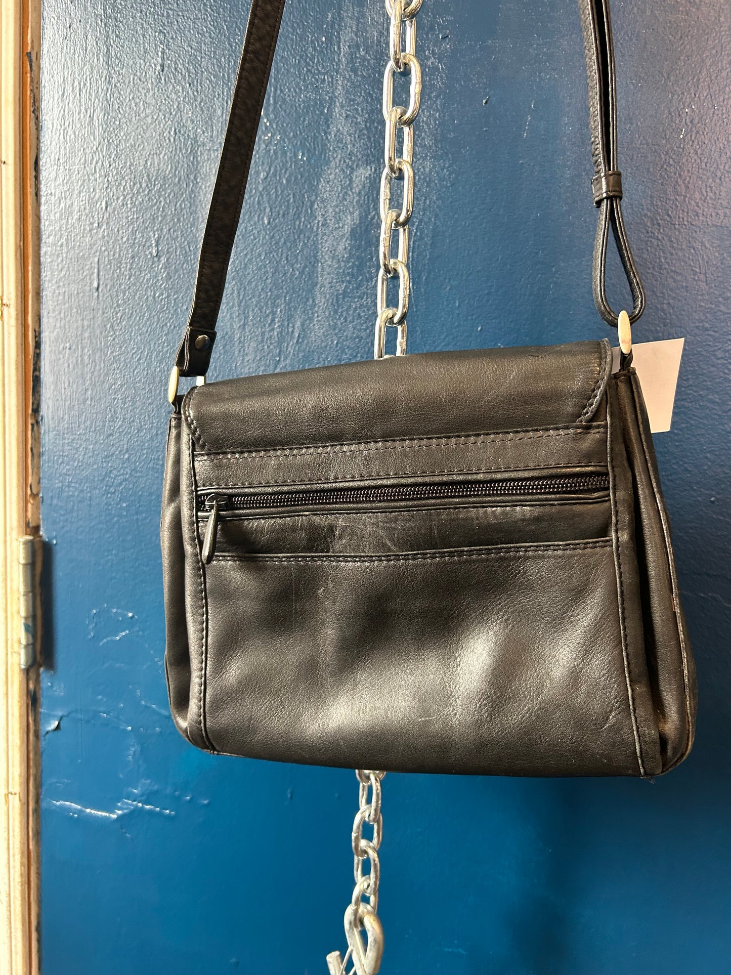 90’s Vintage Black Leather Crossbody Purse