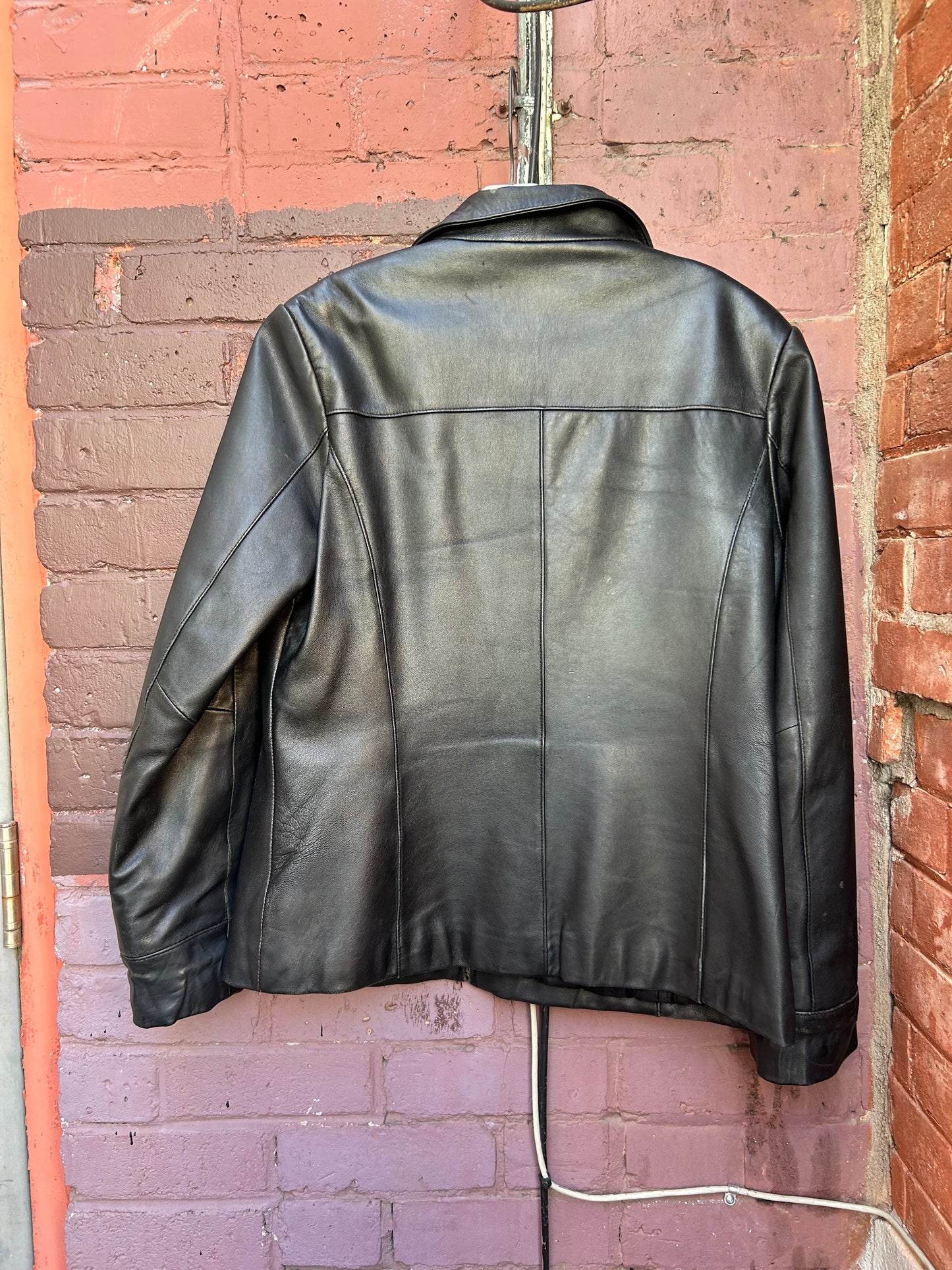 Y2K Vintage Distressed Black Leather Classic Zip Up Leather Jacket / Size M