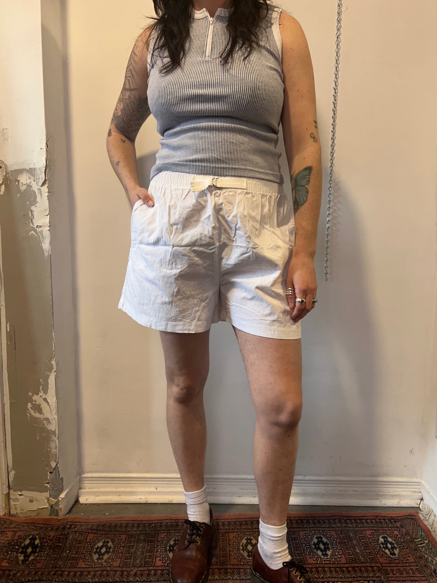 90’s Vintage White Cotton Shorts / 34 - 38 Waist