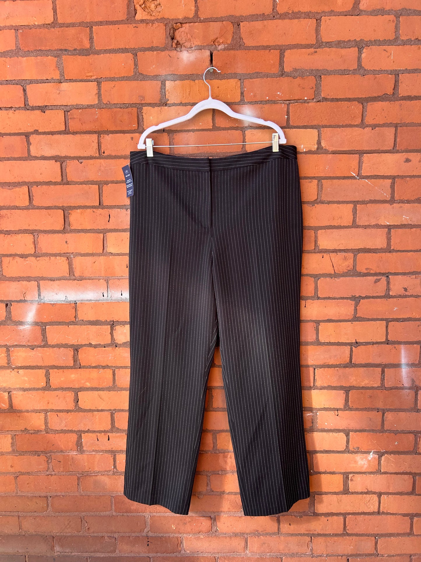 90’s Vintage Black & White Pinstripe Straight Leg Trousers / 40 Waist
