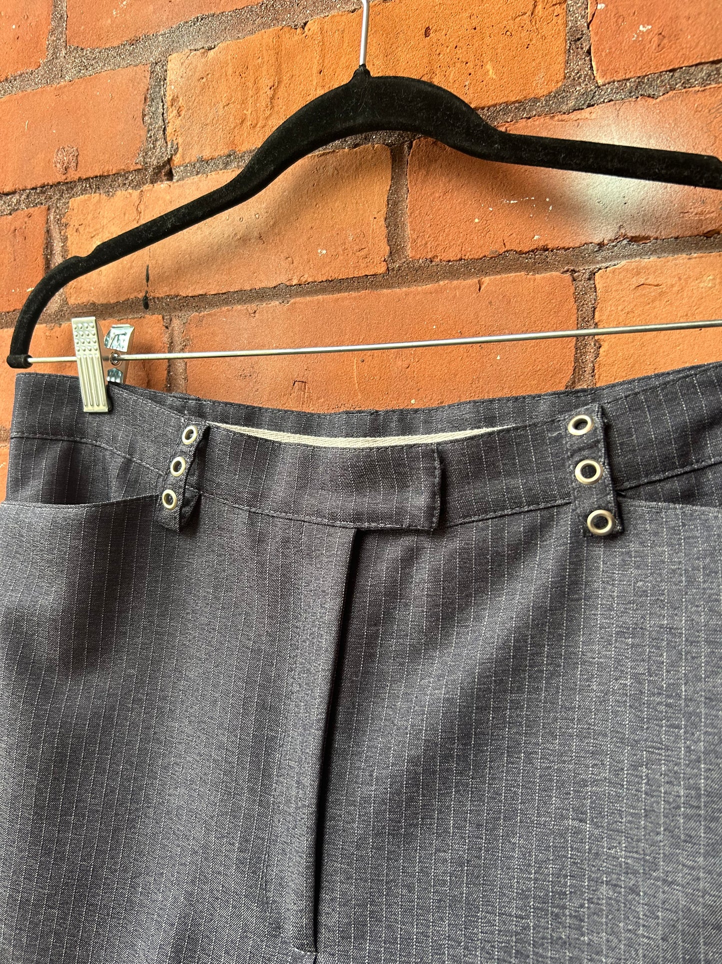 90’s Vintage Navy Pinstripe Grommet Trousers / 32 Waist