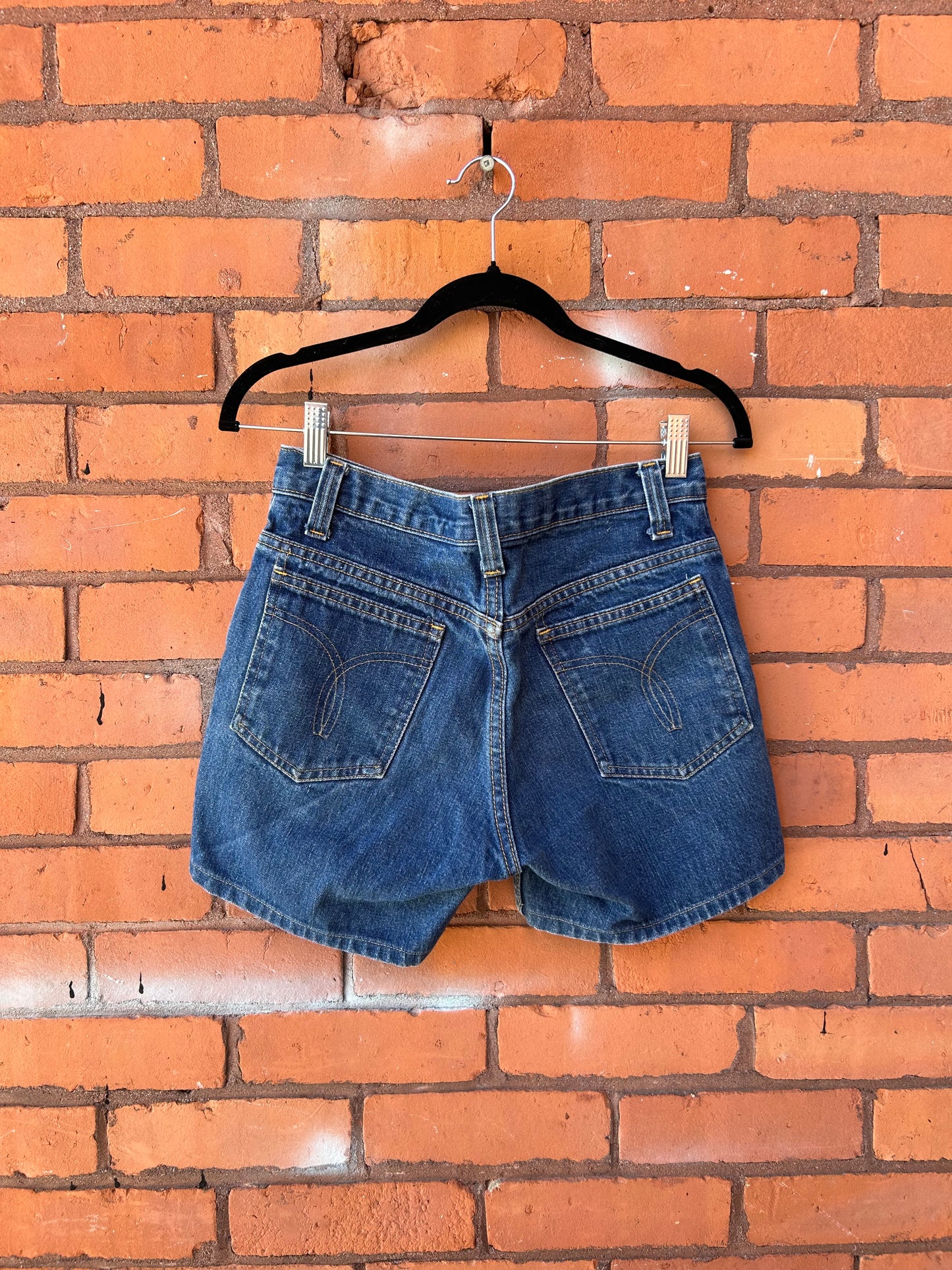 90’s Vintage Classic Blue Mid Rise Denim Shorts / 28 Waist