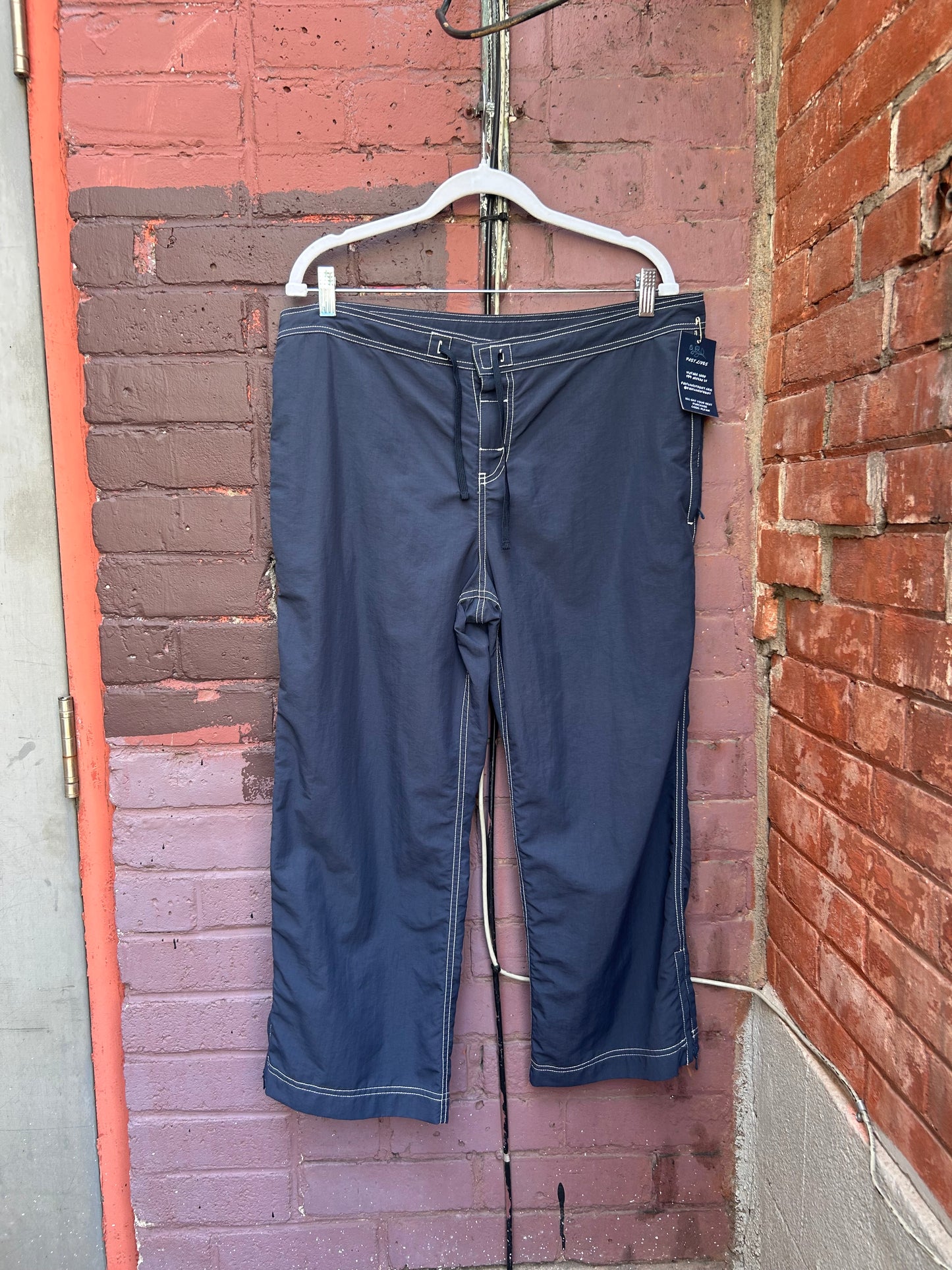 Y2K Vintage Blue Nylon Cargo Capris / 38 Waist
