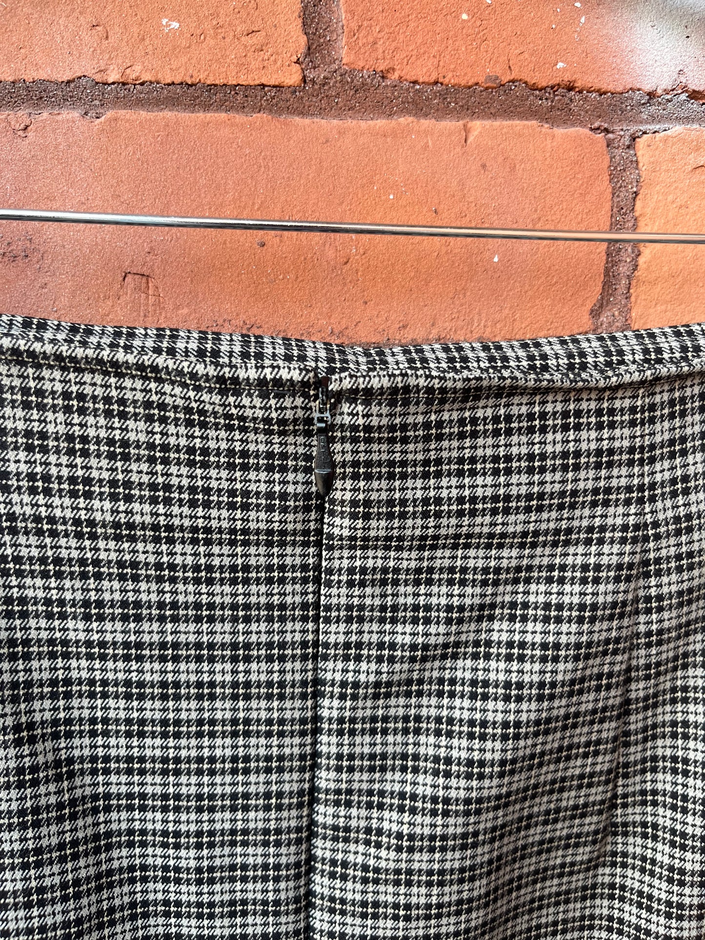 90’s Vintage Grey & Black Plaid Maxi Skirt / 30 Waist