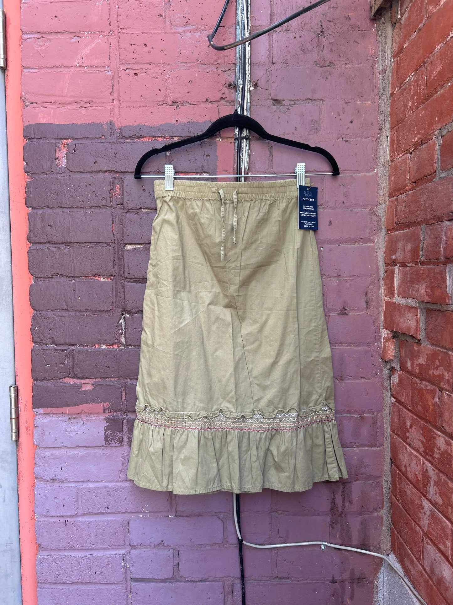 90's Vintage Olive Cotton Ruffle Midi Skirt / 26-28 Waist