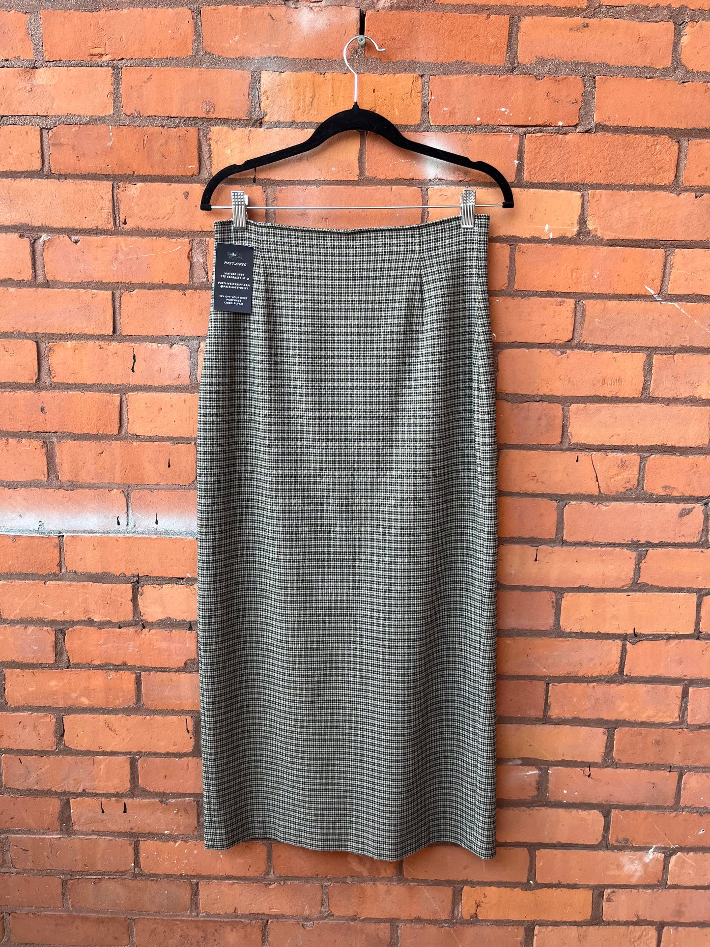 90’s Vintage Grey & Black Plaid Maxi Skirt / 30 Waist