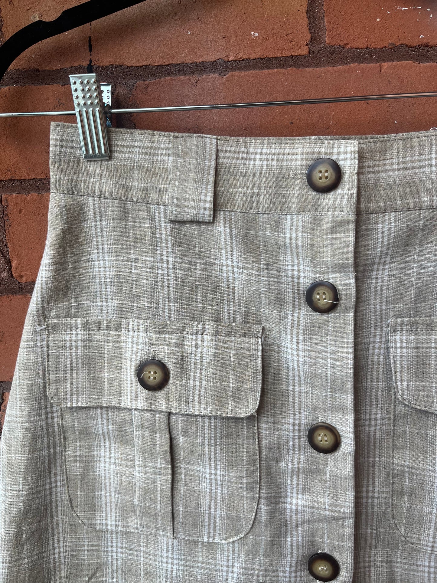 90’s Vintage Beige Plaid Button Down Mini Skirt / 27 Waist