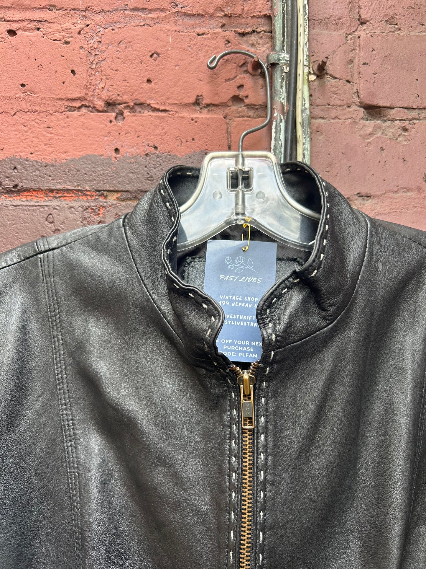 Y2K Vintage Black Leather Contrast Stitch Zip Up Jacket / Size L
