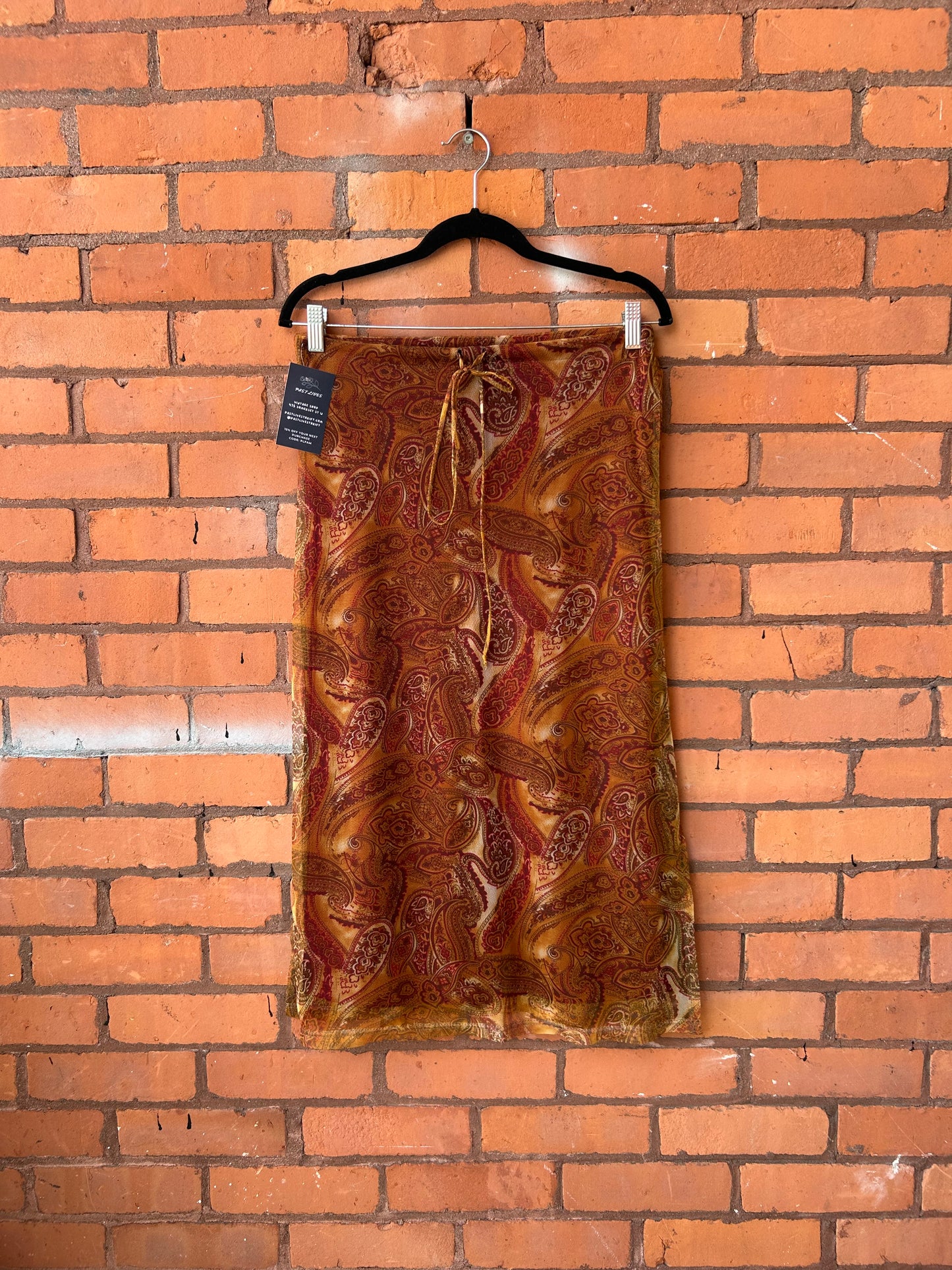90’s Vintage Orange Paisley Mesh Over lay Midi Skirt / 32-36 Waist