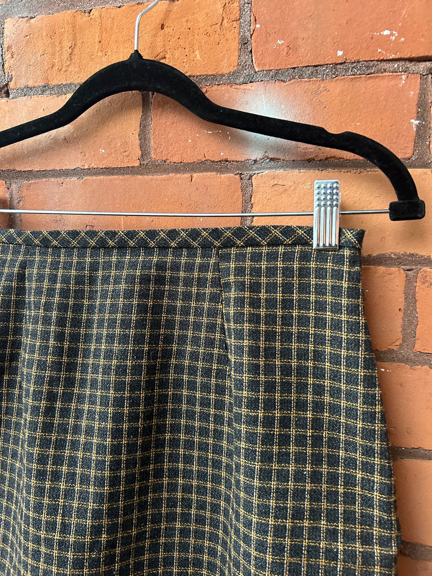 90’s Vintage Grey & Yellow Plaid Mini Skirt / 27 Waist