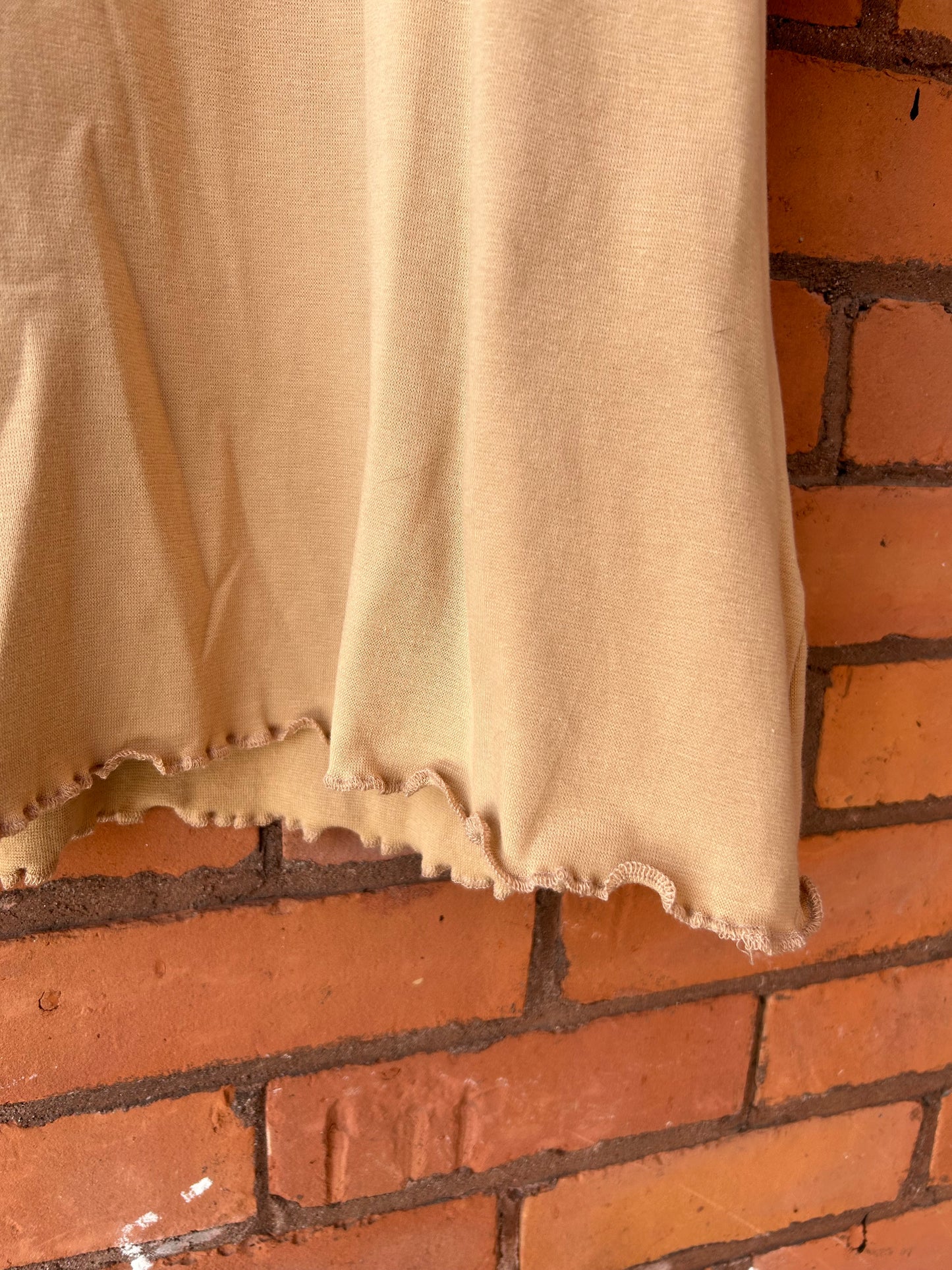 Y2K Vintage Beige Tie Chest Tee / Size 2X