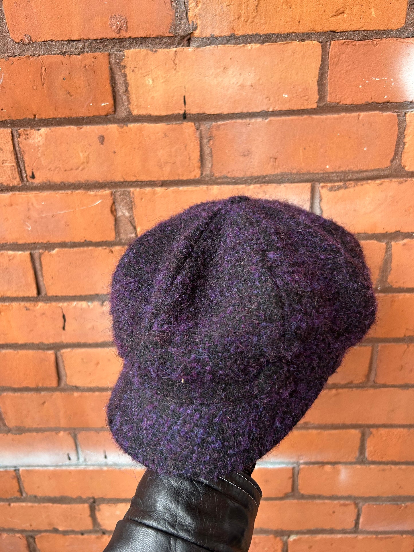 90’s Vintage Purple & Black Wool Fisherman Cap