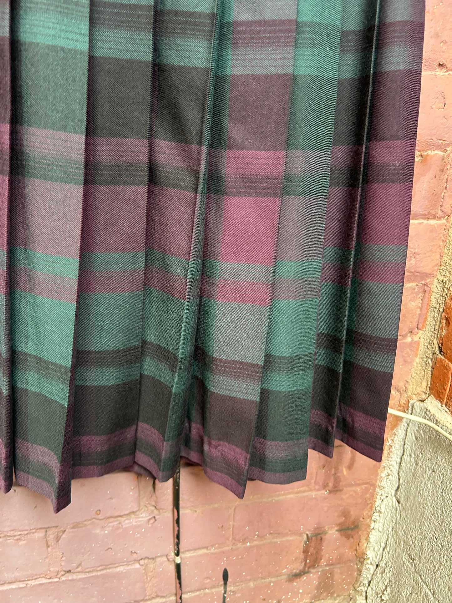 90's Vintage Purple & Green Pleated Wool Maxi Skirt / 26 Waist