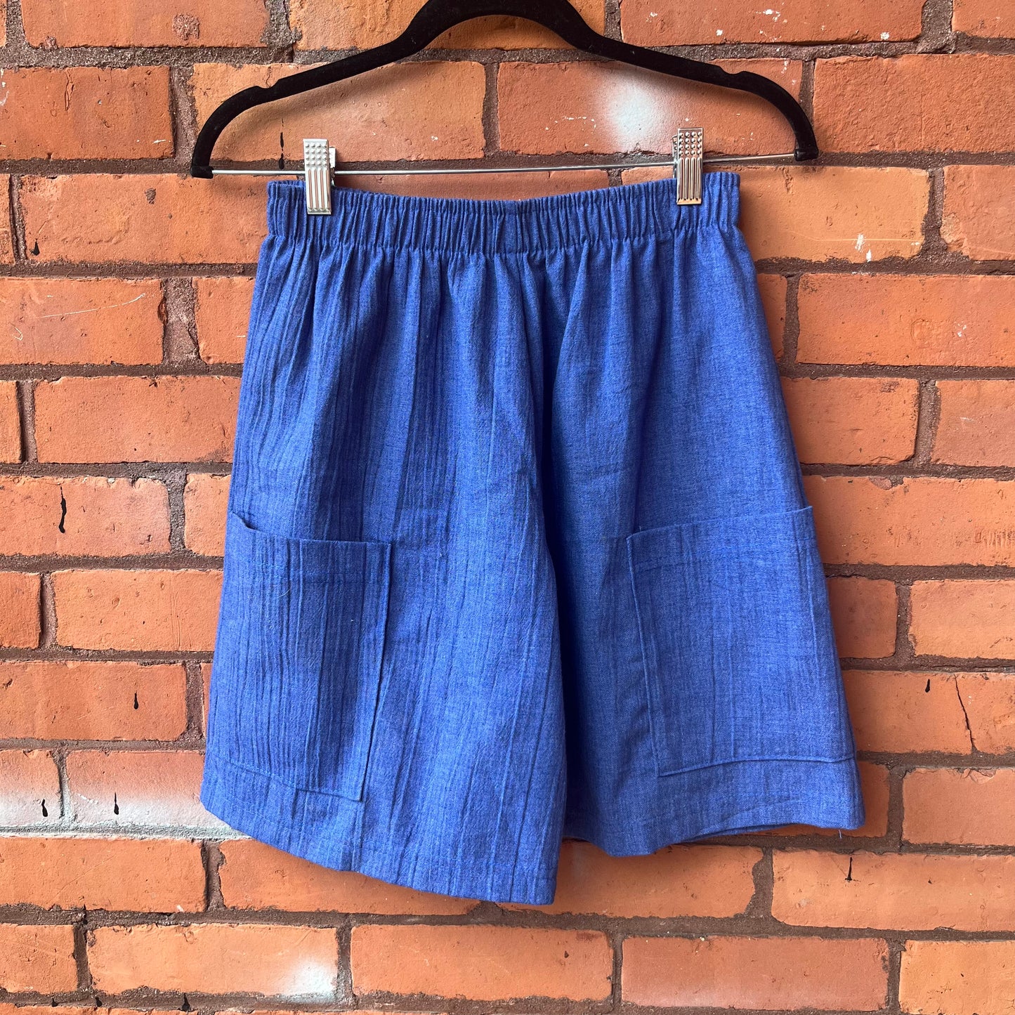 90’s Vintage Cobalt Blue Light Summer Shorts / 28-32 Waist