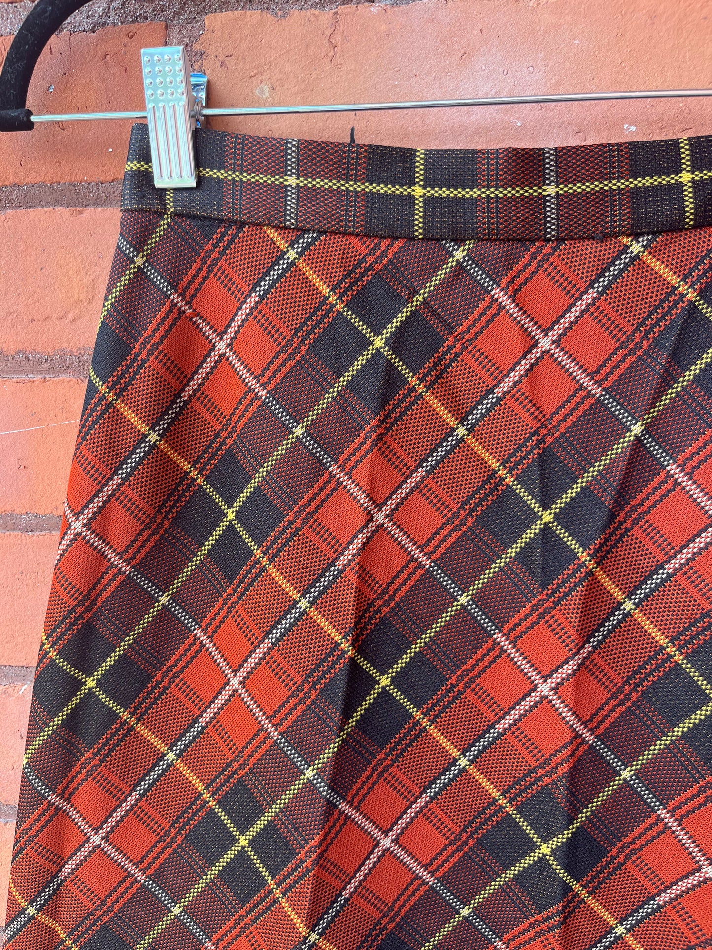 80’s Vintage Red Tartan A-line Maxi Skirt / 26 Waist