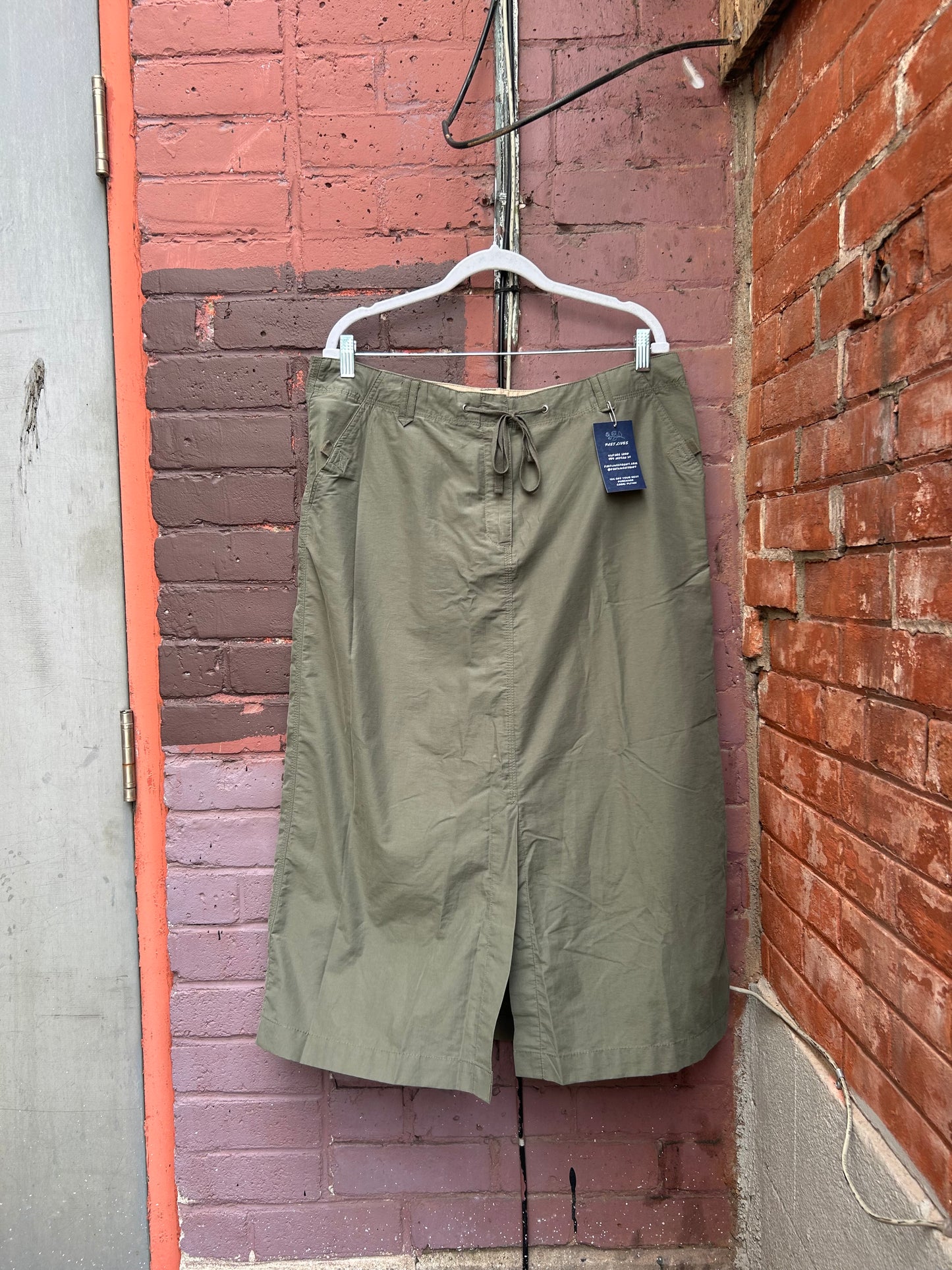 Y2K Vintage Green Cargo Maxi Skirt / 38 Waist