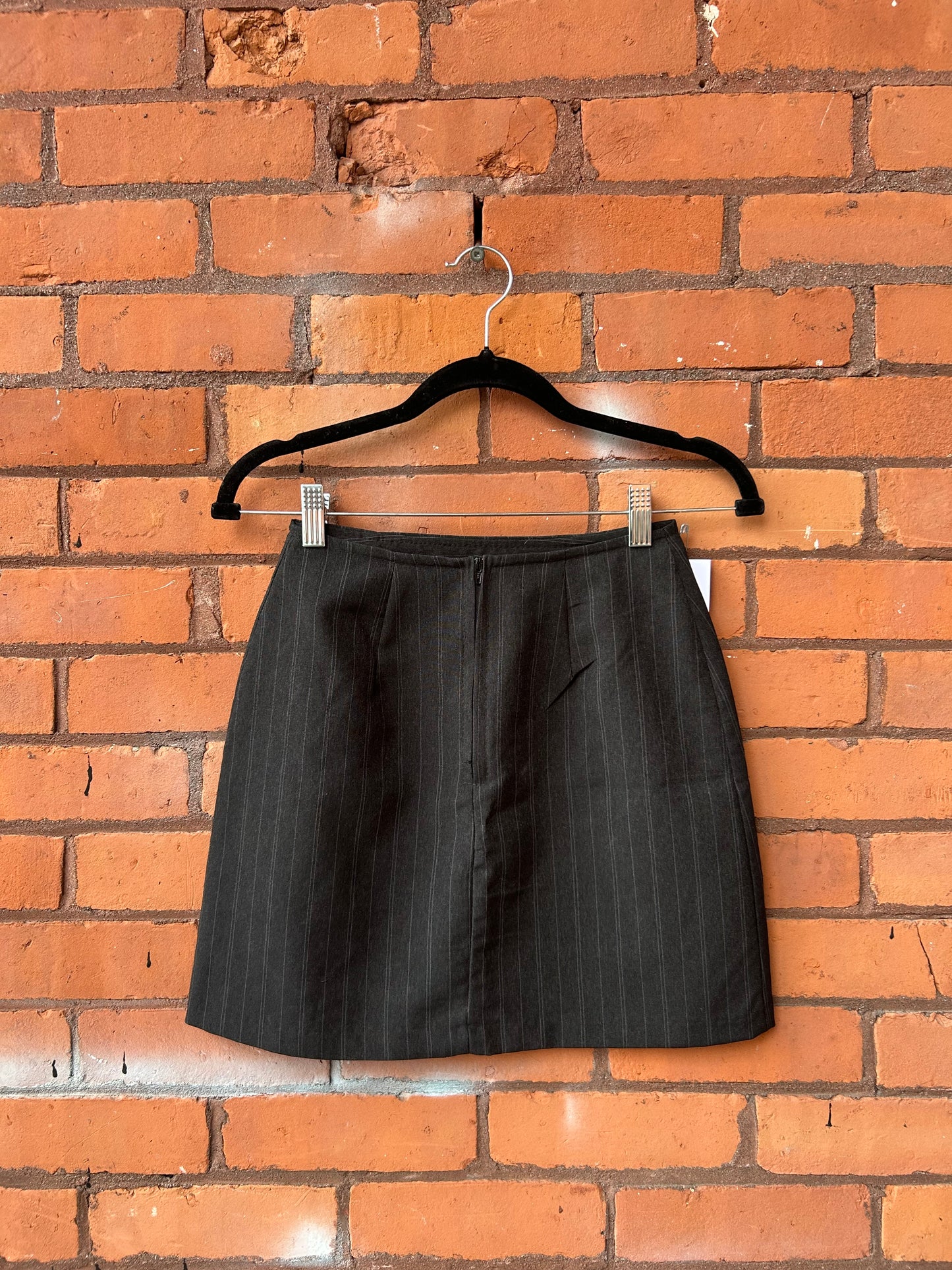 90's Vintage Charcoal Pinstripe Mini Skirt / 24 Waist