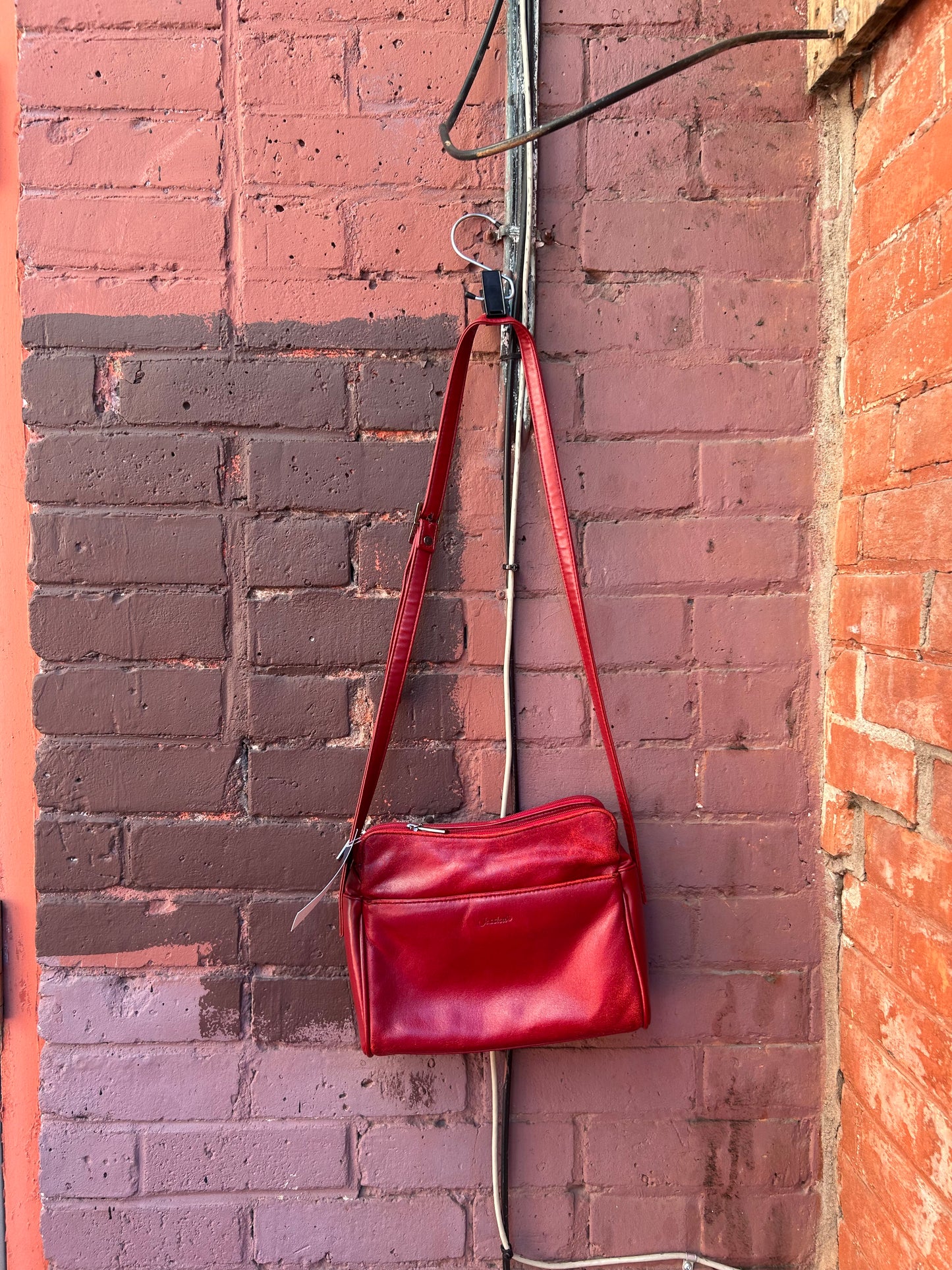 90's Vintage Red Leather Crossbody Purse