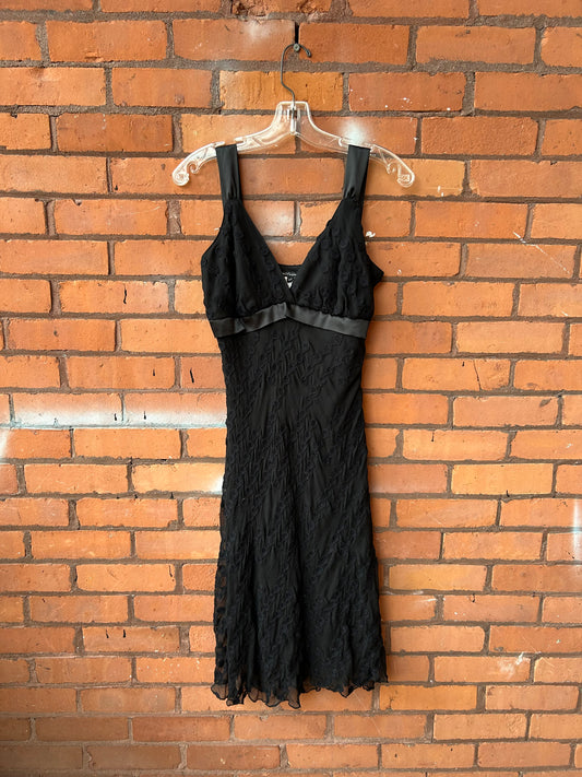90’s Vintage V-Neck Black Silk Midi Dress / Size 4-6