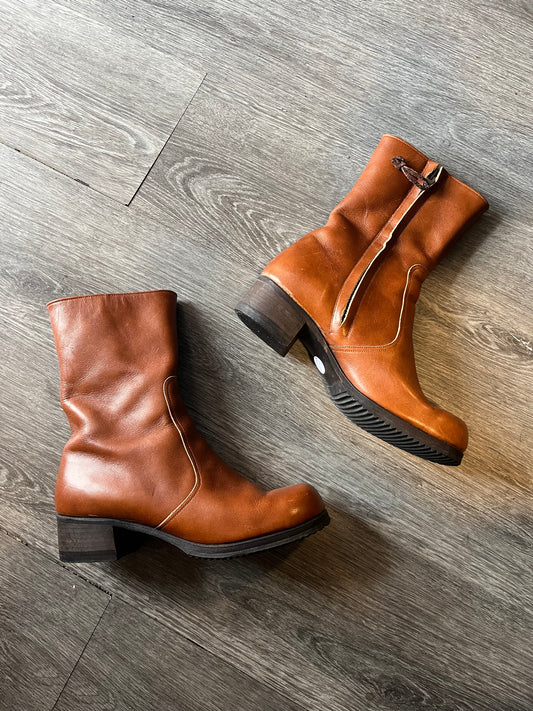 70’s Vintage Brown Leather Boots / Size 7.5