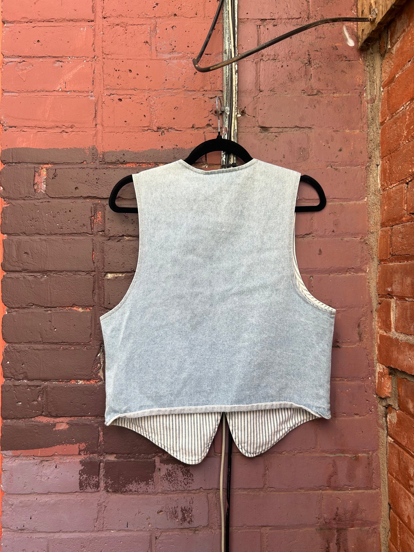 90's Vintage Blue & White Striped Denim Vest / Size M