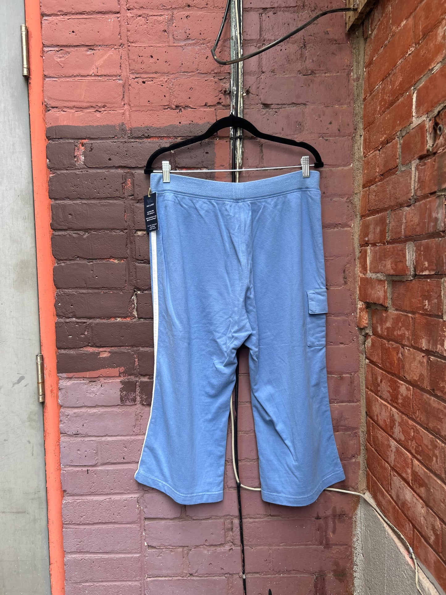 Y2K Vintage Baby Blue Cotton Active Capris / 34 - 38 Waist