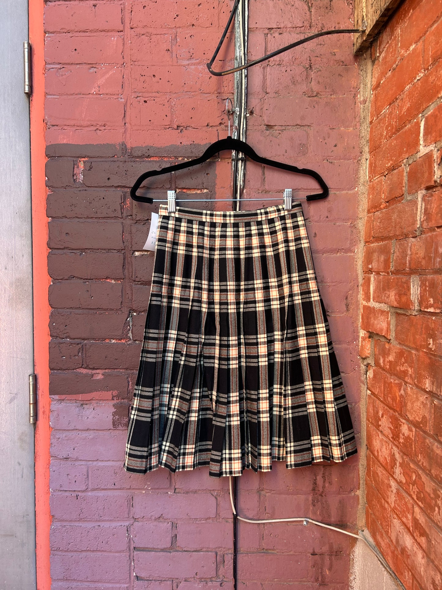 80's Vintage Black & Orange Tartan Wool Midi Skirt / 26 Waist