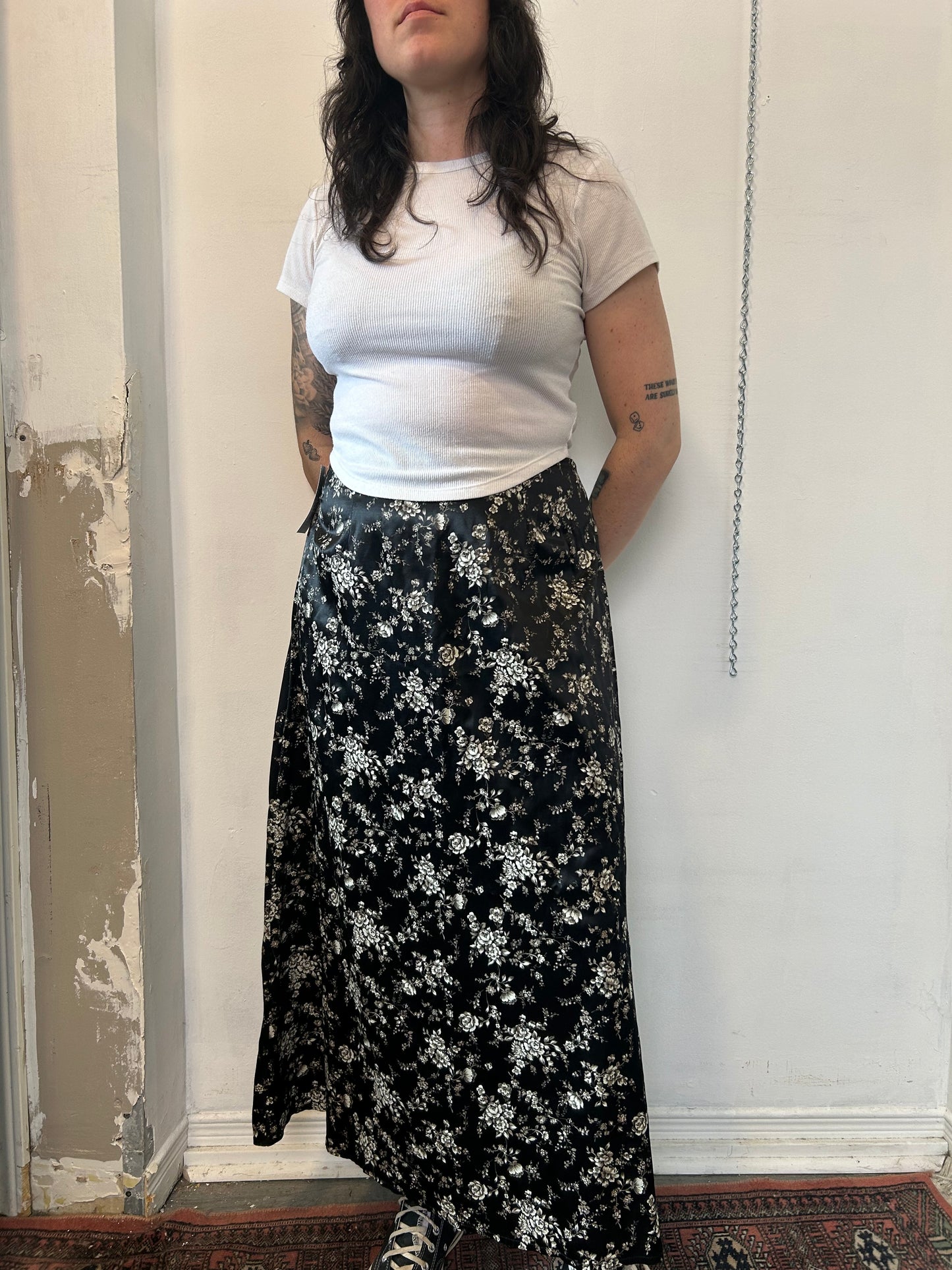 90’s Vintage Black & Neutral Floral Print Satin Maxi Skirt / 29 Waist
