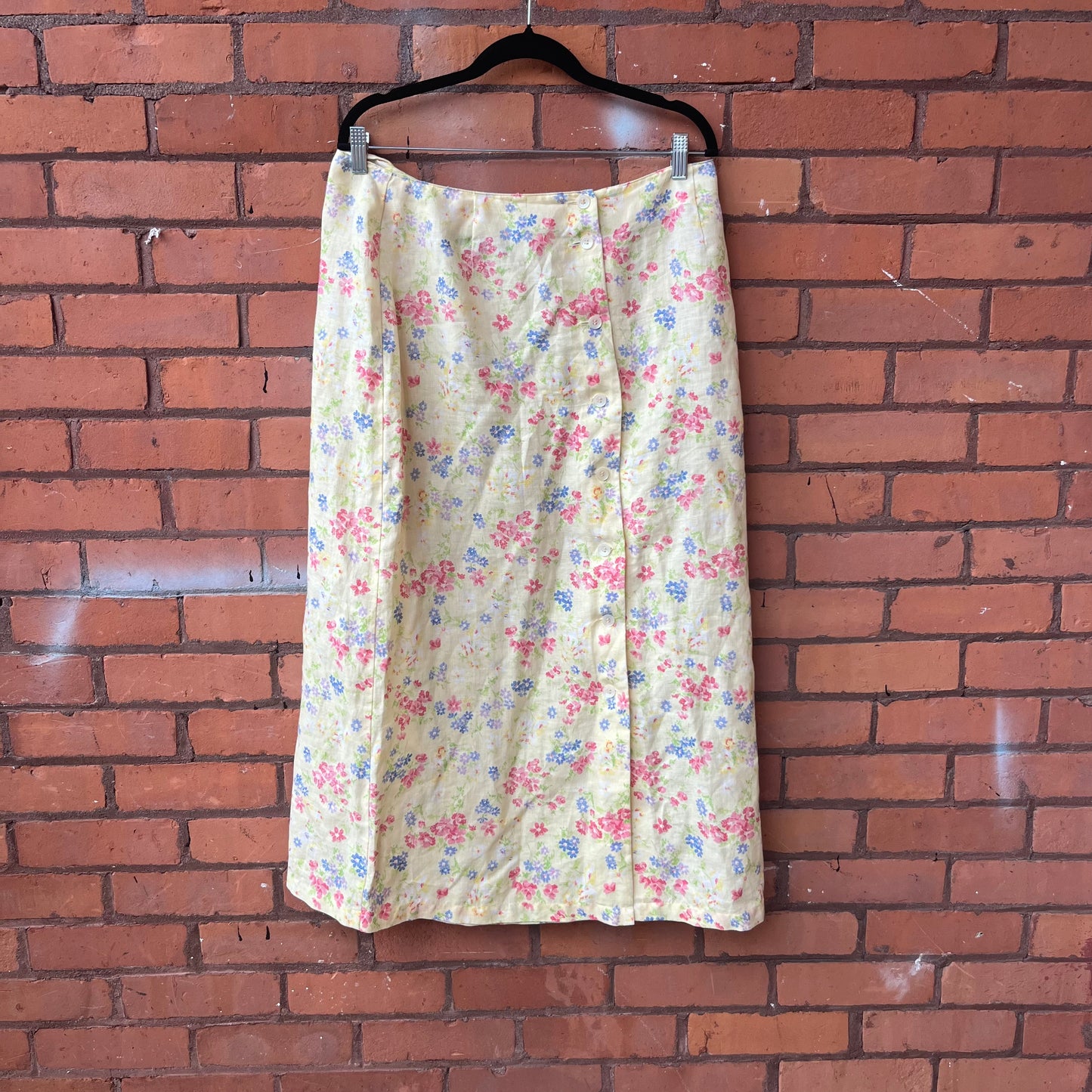 90’s Vintage Yellow Dainty Floral Linen Maxi Skirt / 34 Waist