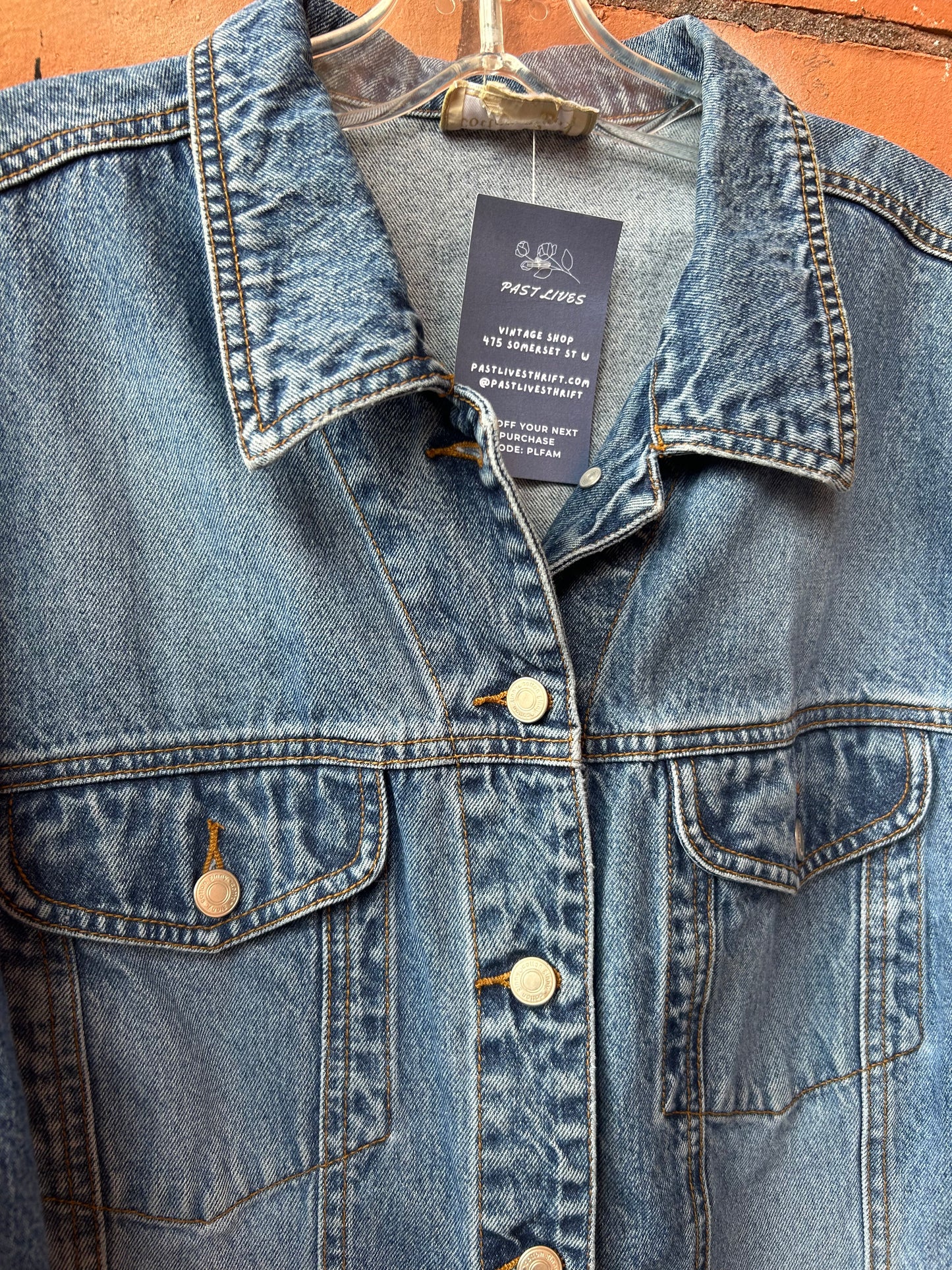 90’s Vintage Boxy Denim Jacket / Size XL
