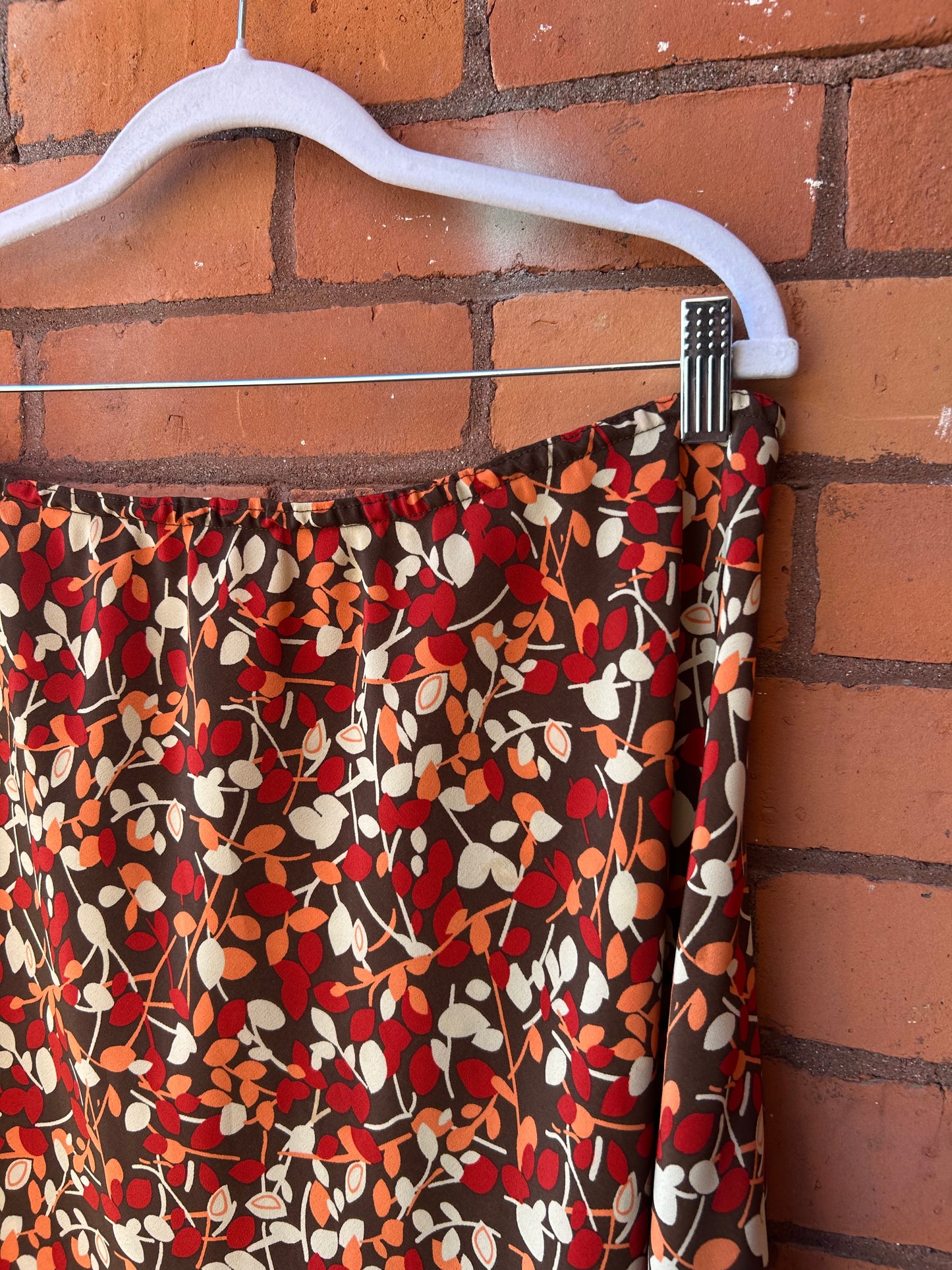 90’s Vintage Autumnal Print Midi Skirt / 36-44 Waist
