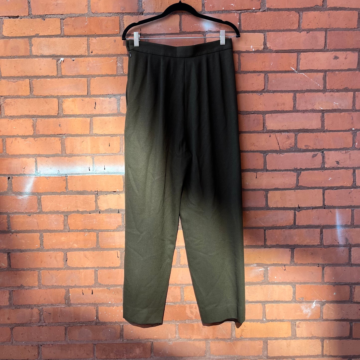 90’s Vintage Army Green Wool Pleated Trousers / 30 Waist