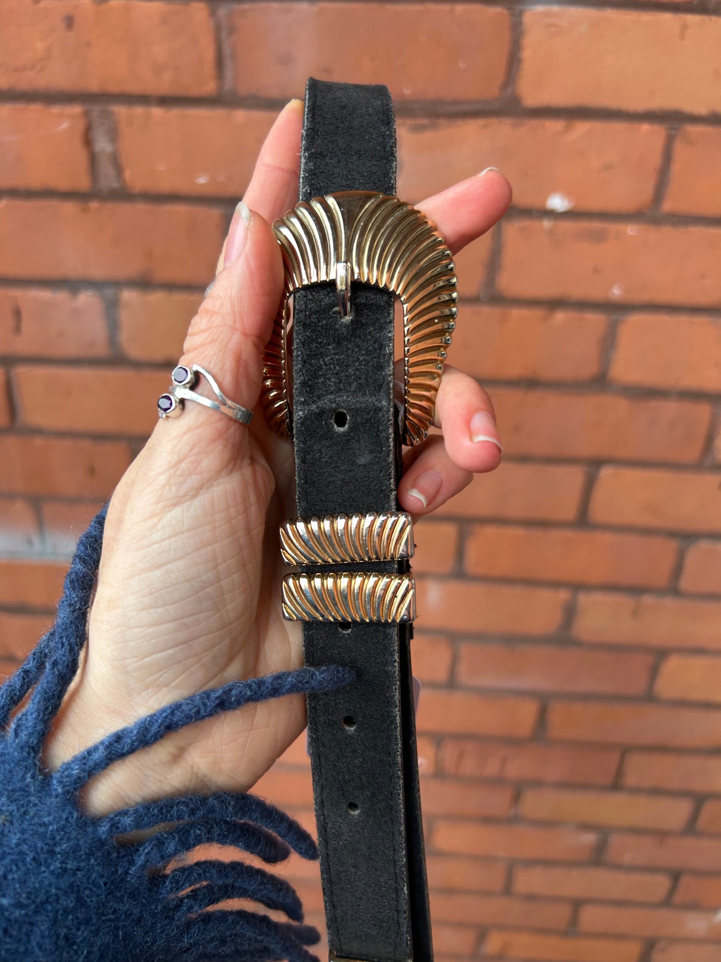 90’s Vintage Black Leather Gold Buckle Belt / 36-40 Waist