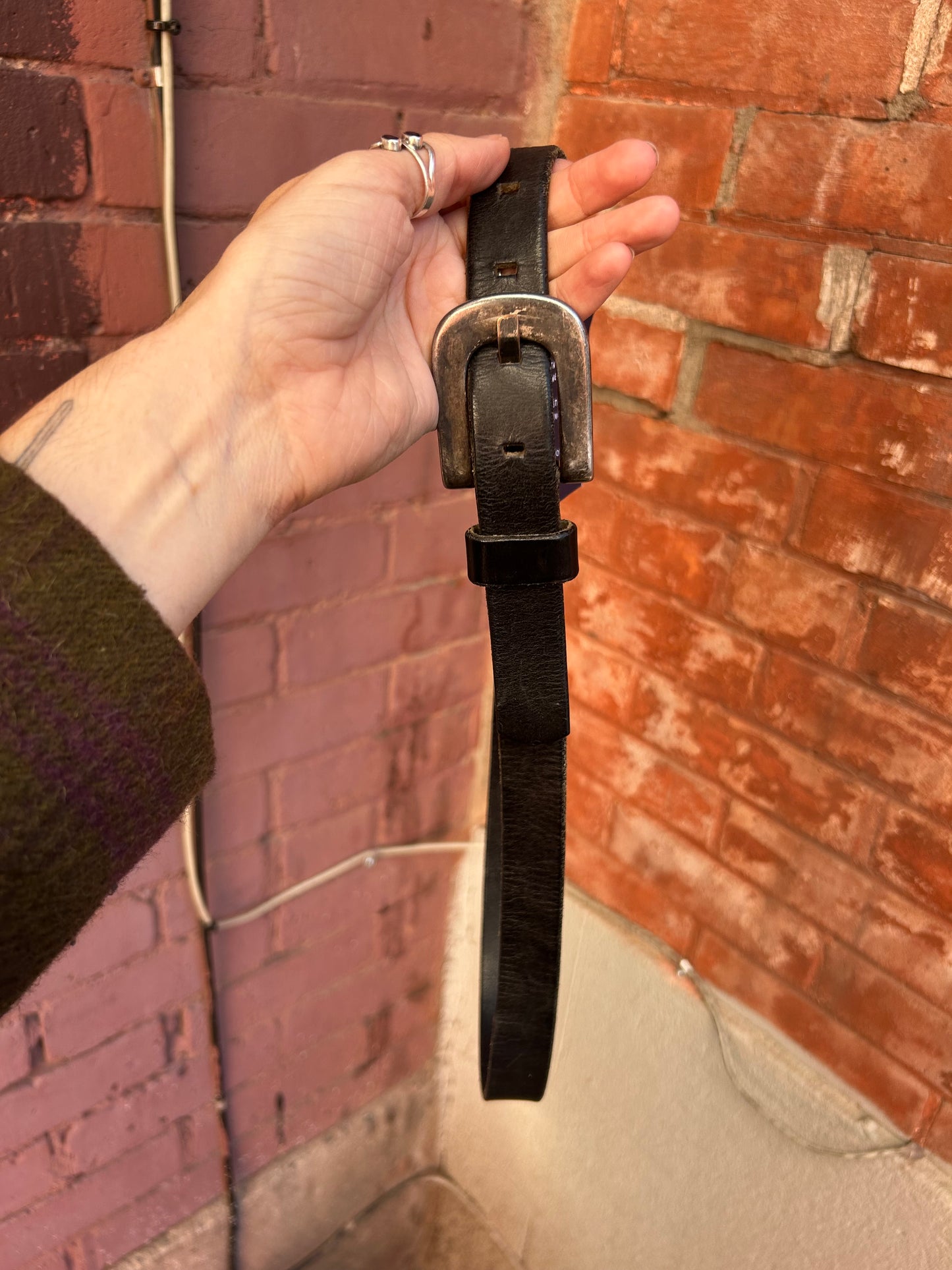 90's Vintage Black Leather Classic Belt / Size S-M