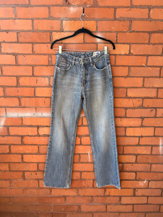 90’s Vintage Faded Blue Mid Rise Boot Cut Jeans / 28 Waist