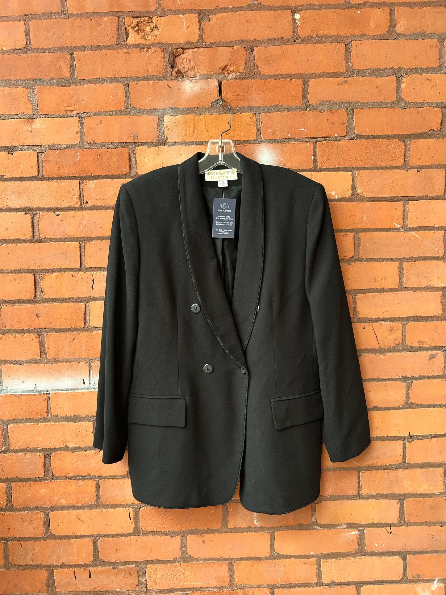 90’s Vintage Black Double Breasted Essential Blazer / Size L