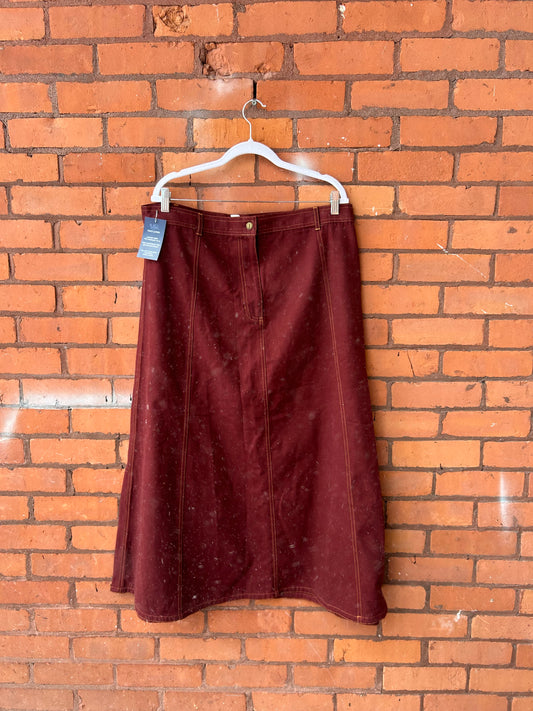 Y2K Vintage Maroon Contrast Stitch Canvas Skirt / 38 Waist