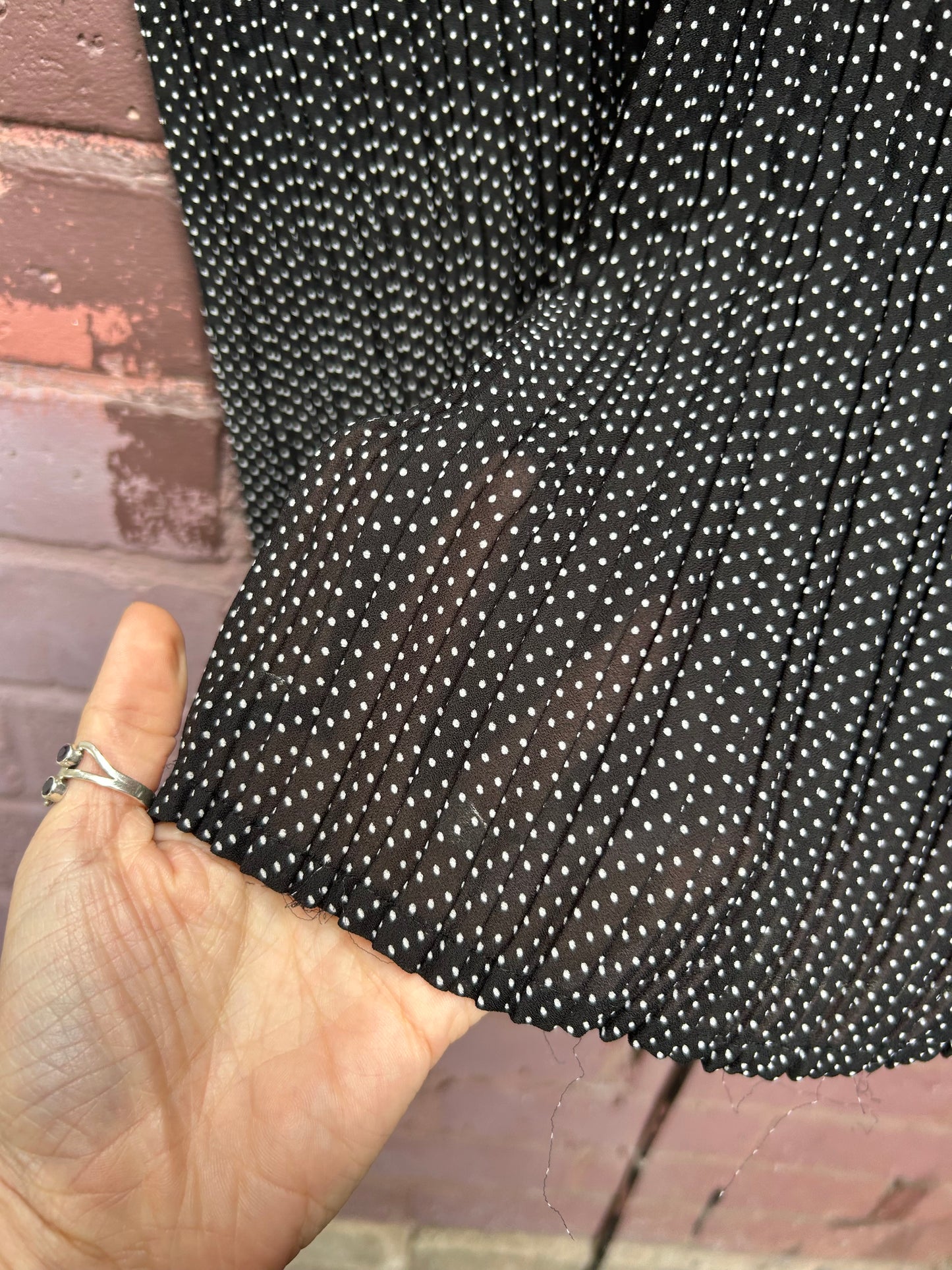 90's Vintage Black & White Polka Dot Mesh Tank Top / Size 3X