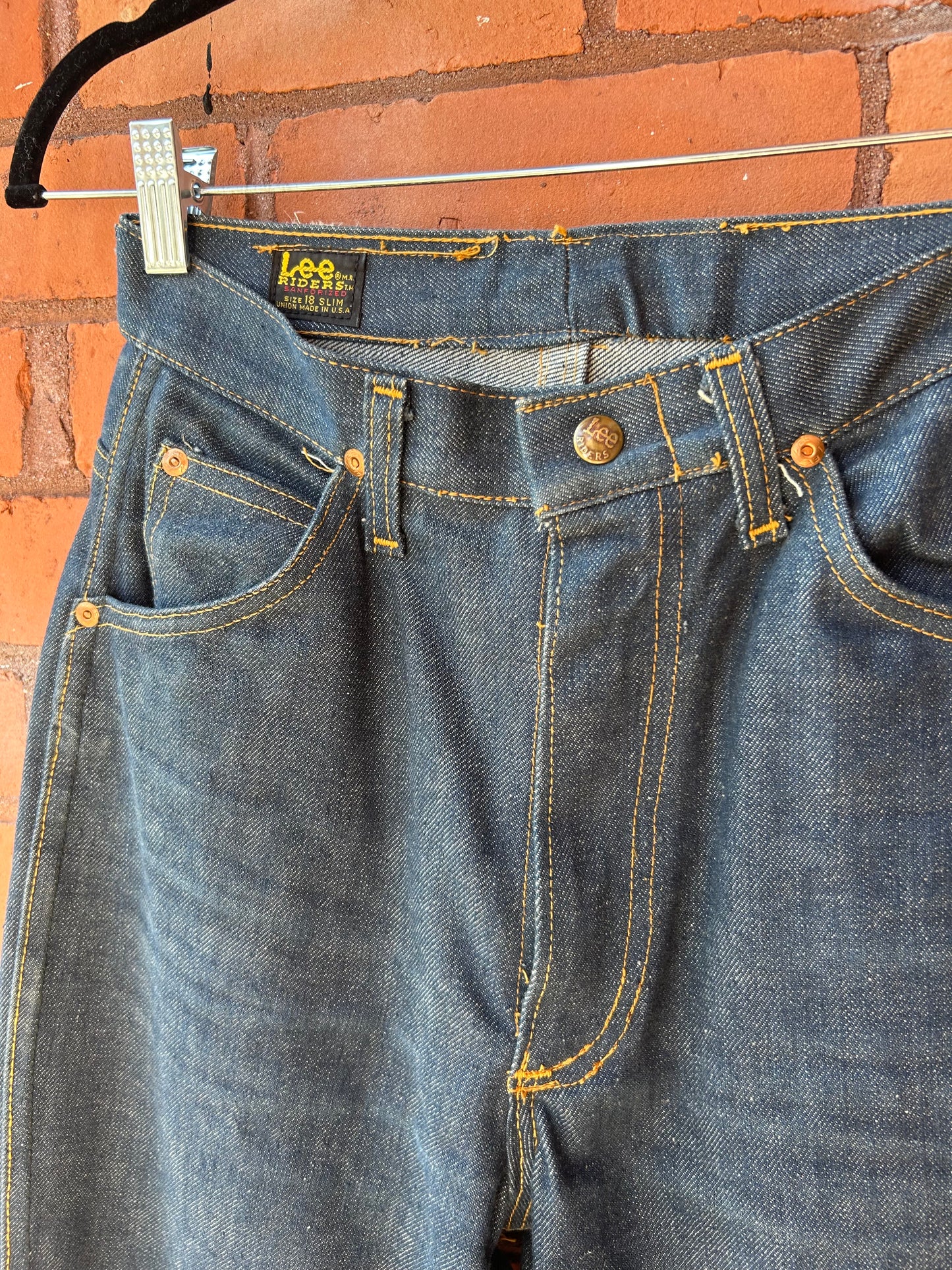 70’s Vintage Lee Blue Selvedge Denim Flare Jeans / 26 Waist