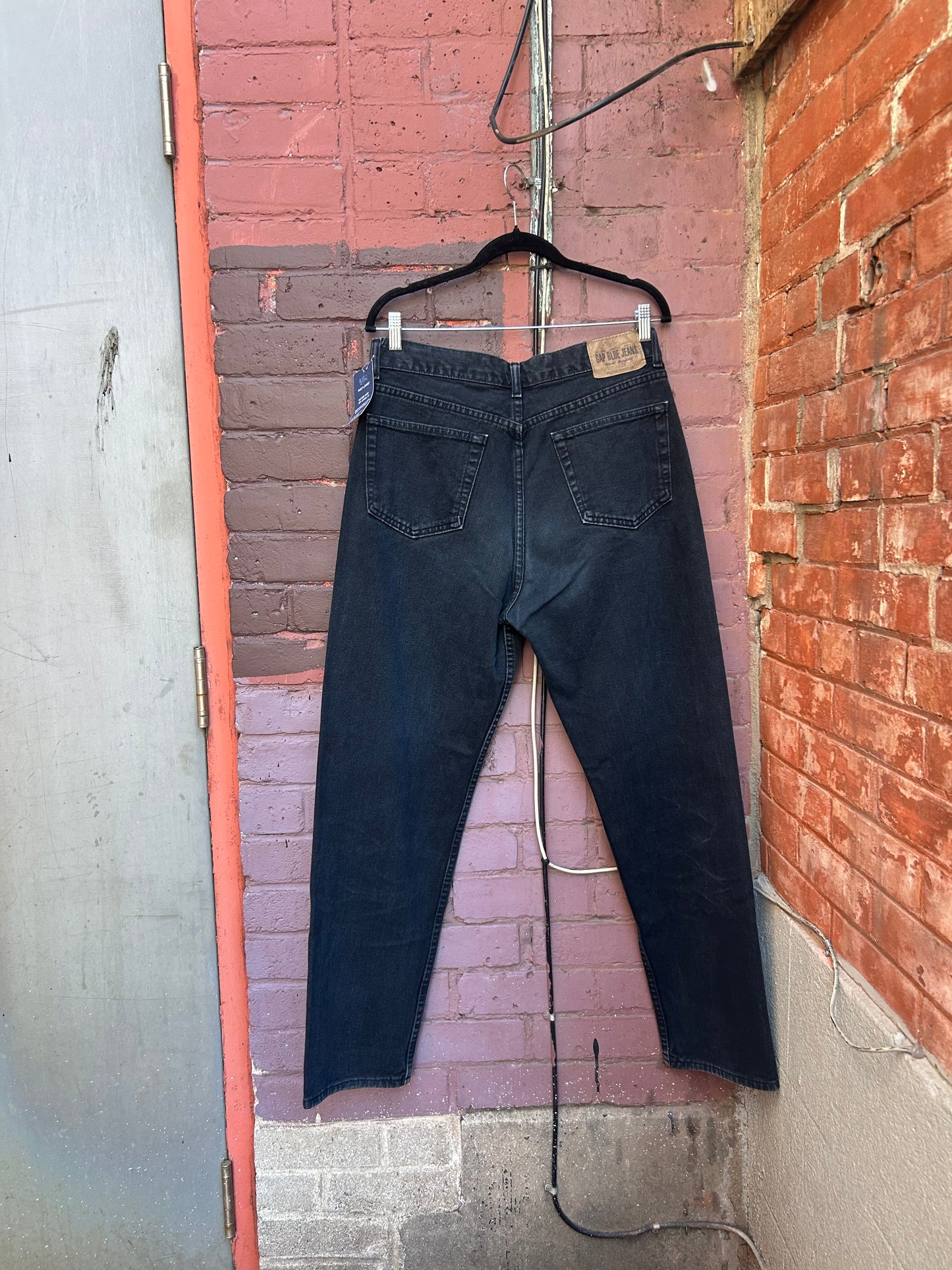 90's Vintage Gap Black Baggy Jeans / 34 Waist
