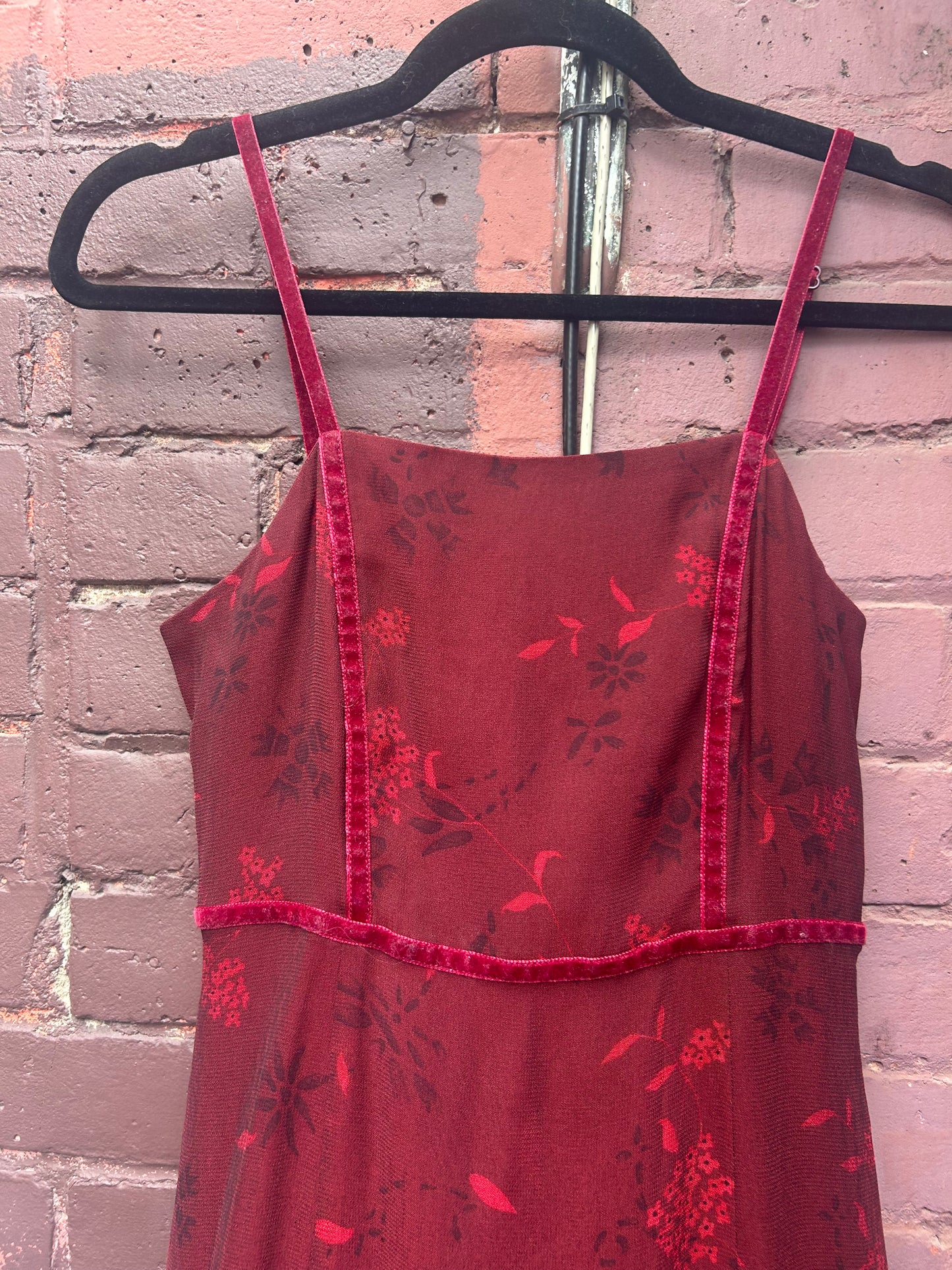 90’s Vintage Romantic Burgundy Midi Dress / Size 2