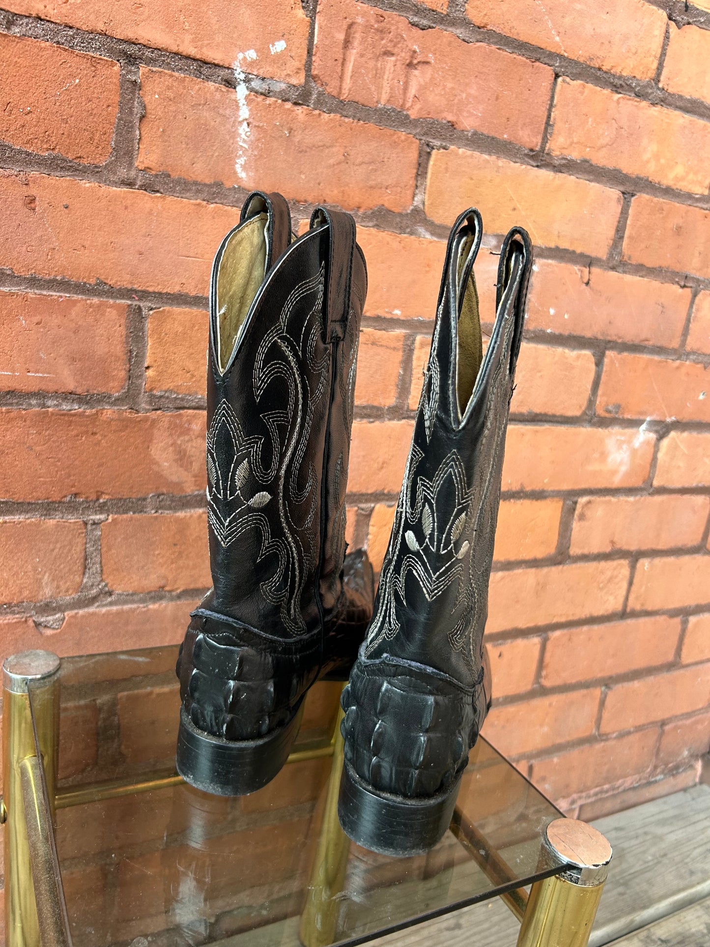 90’s Vintage Black Croc Leather Cowboy Boots / Size 6.5