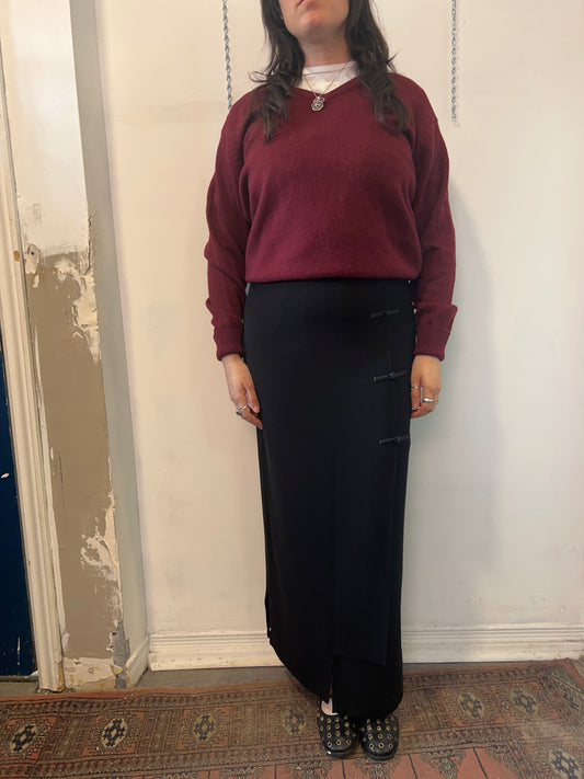 90’s Vintage Burgundy Lambswool V-neck Sweater / Size M